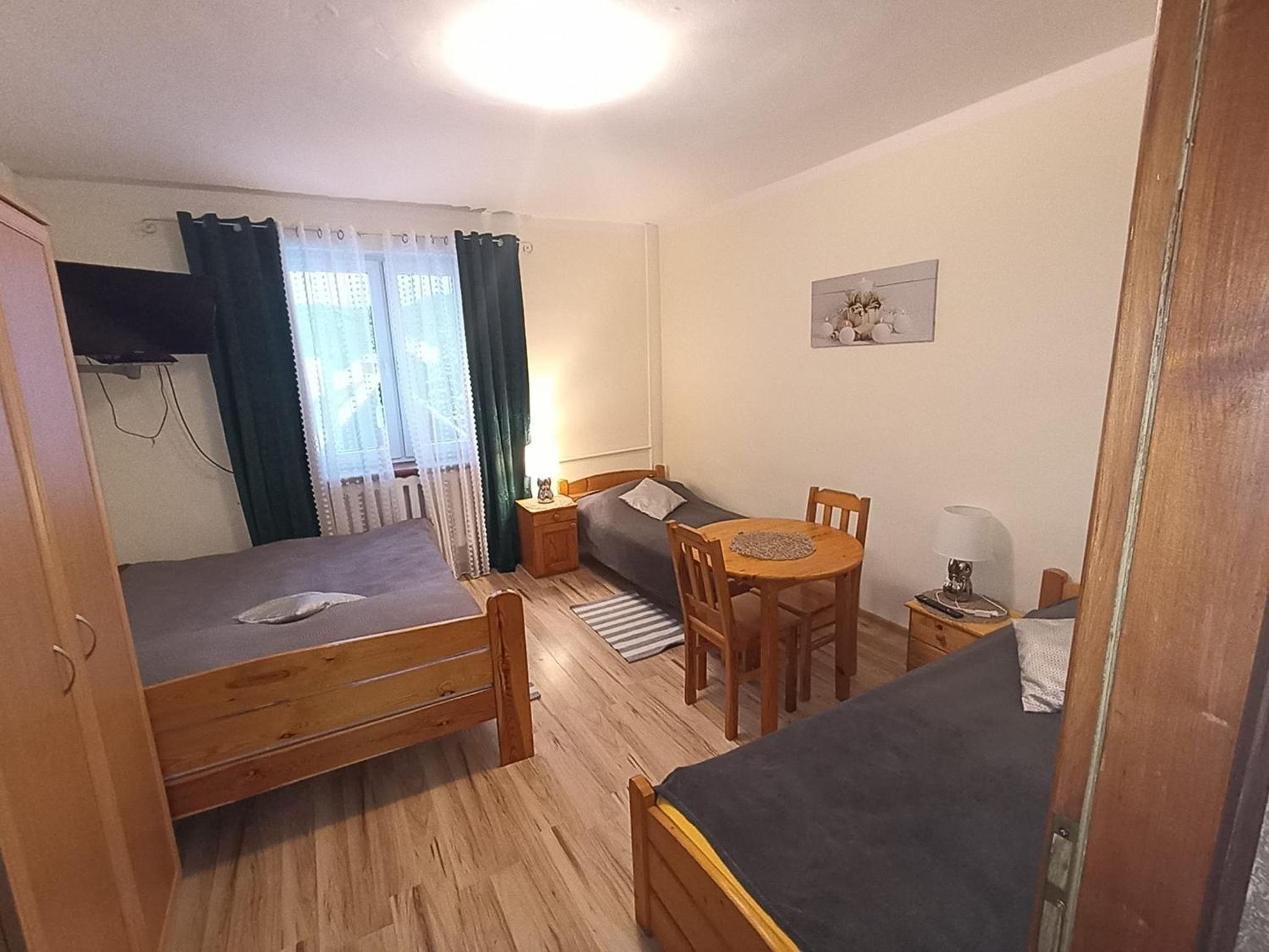 Quadruple Room with Shared Bathroom