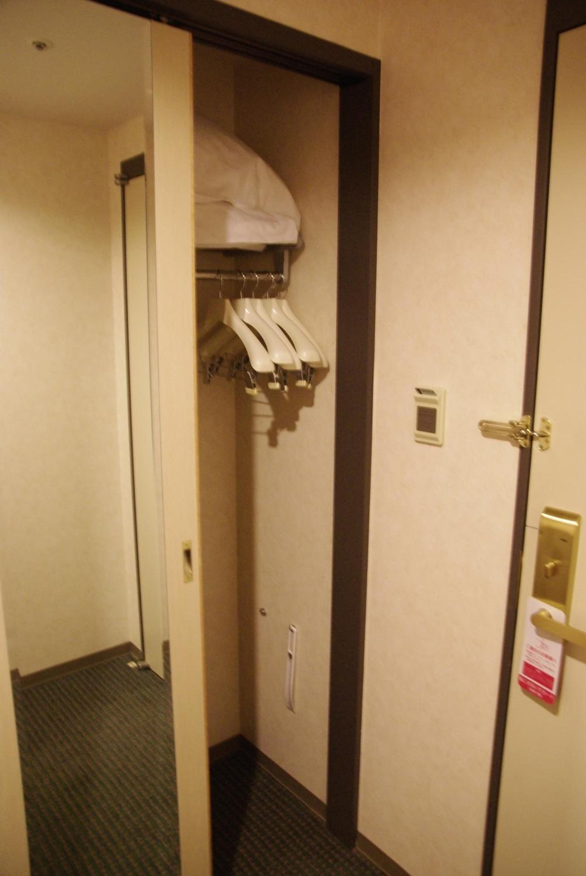 Superior Twin Room - Non-Smoking - Photo 2