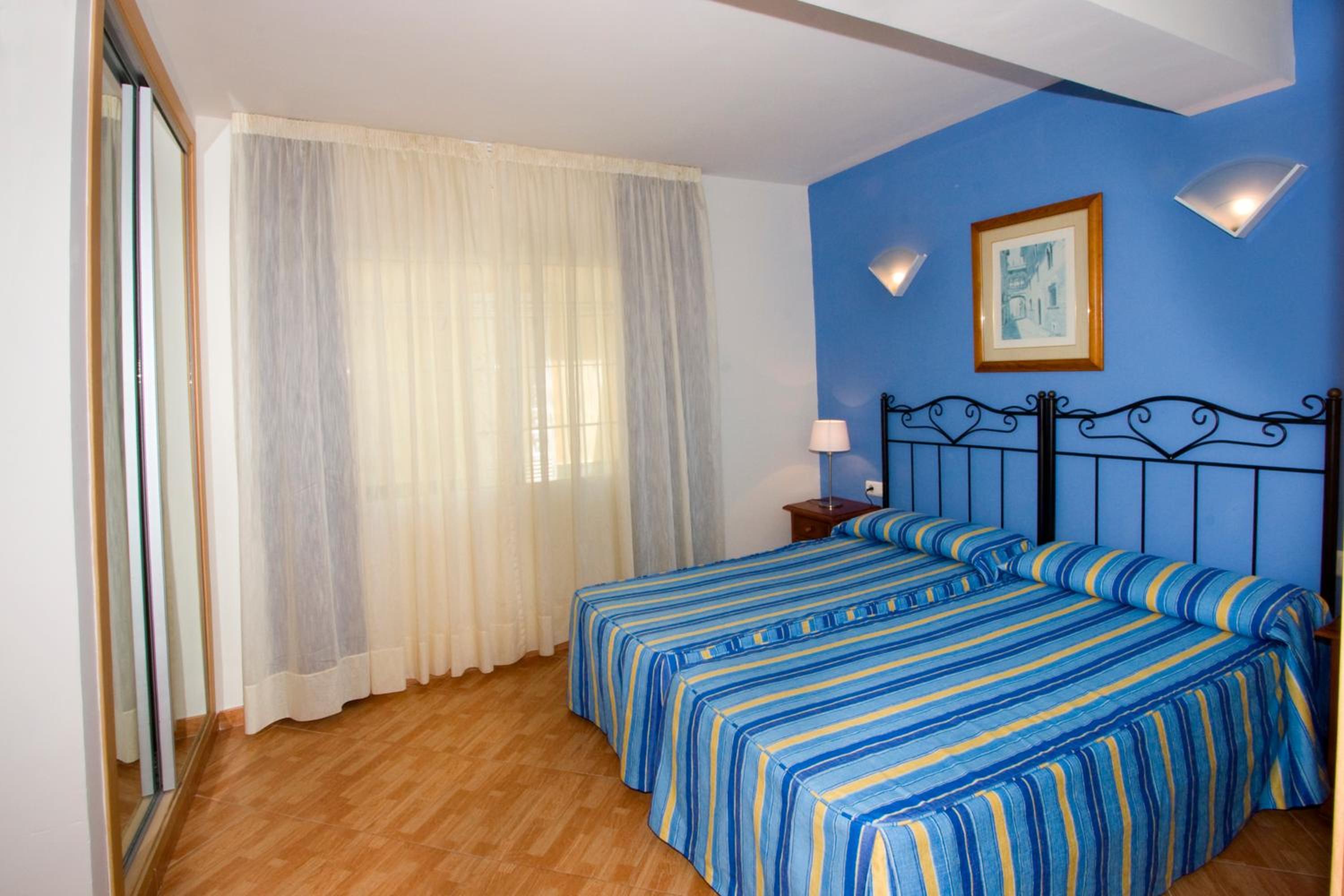 Apartment - Disabled Accesible Room  photo 3
