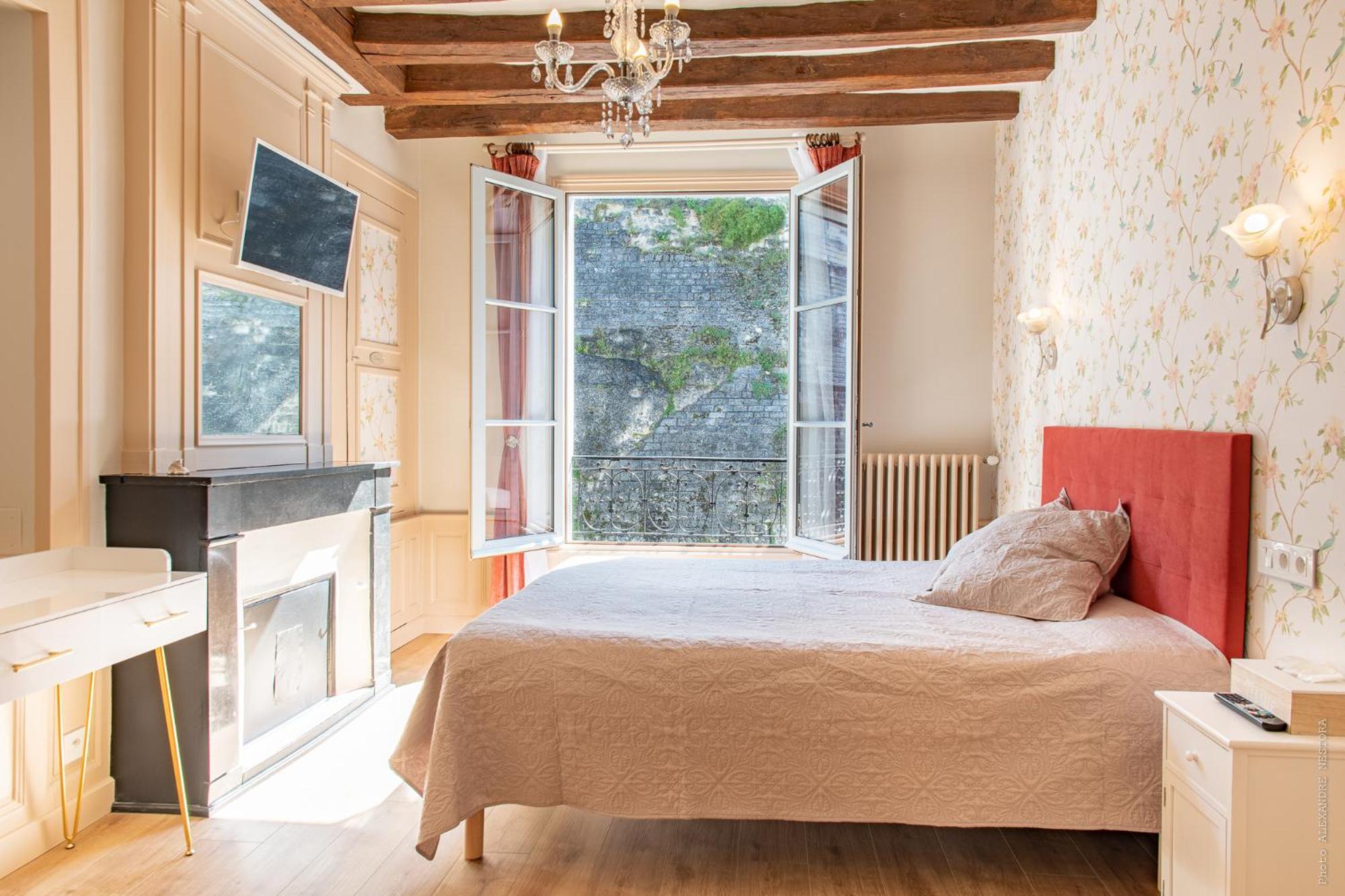Triple Room with City View - Photo 1