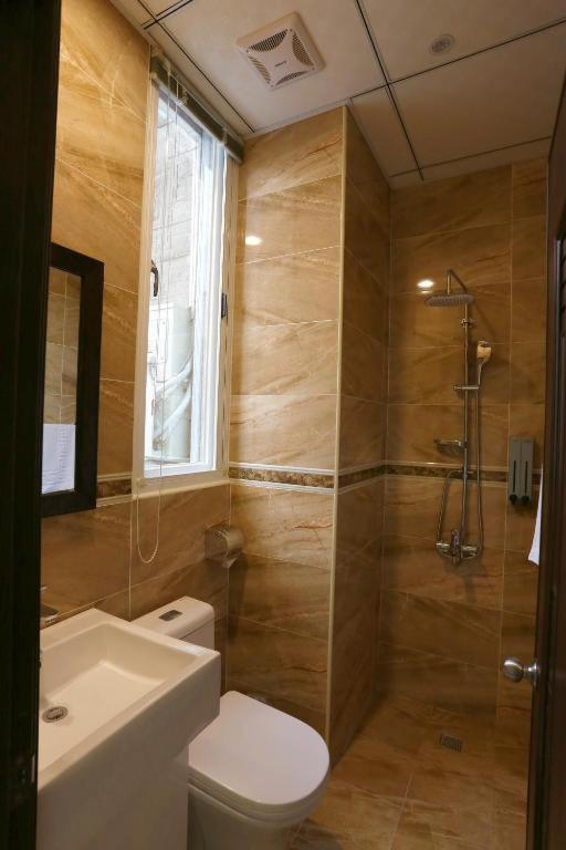 Economy Double Room ( 3 hours resting only)