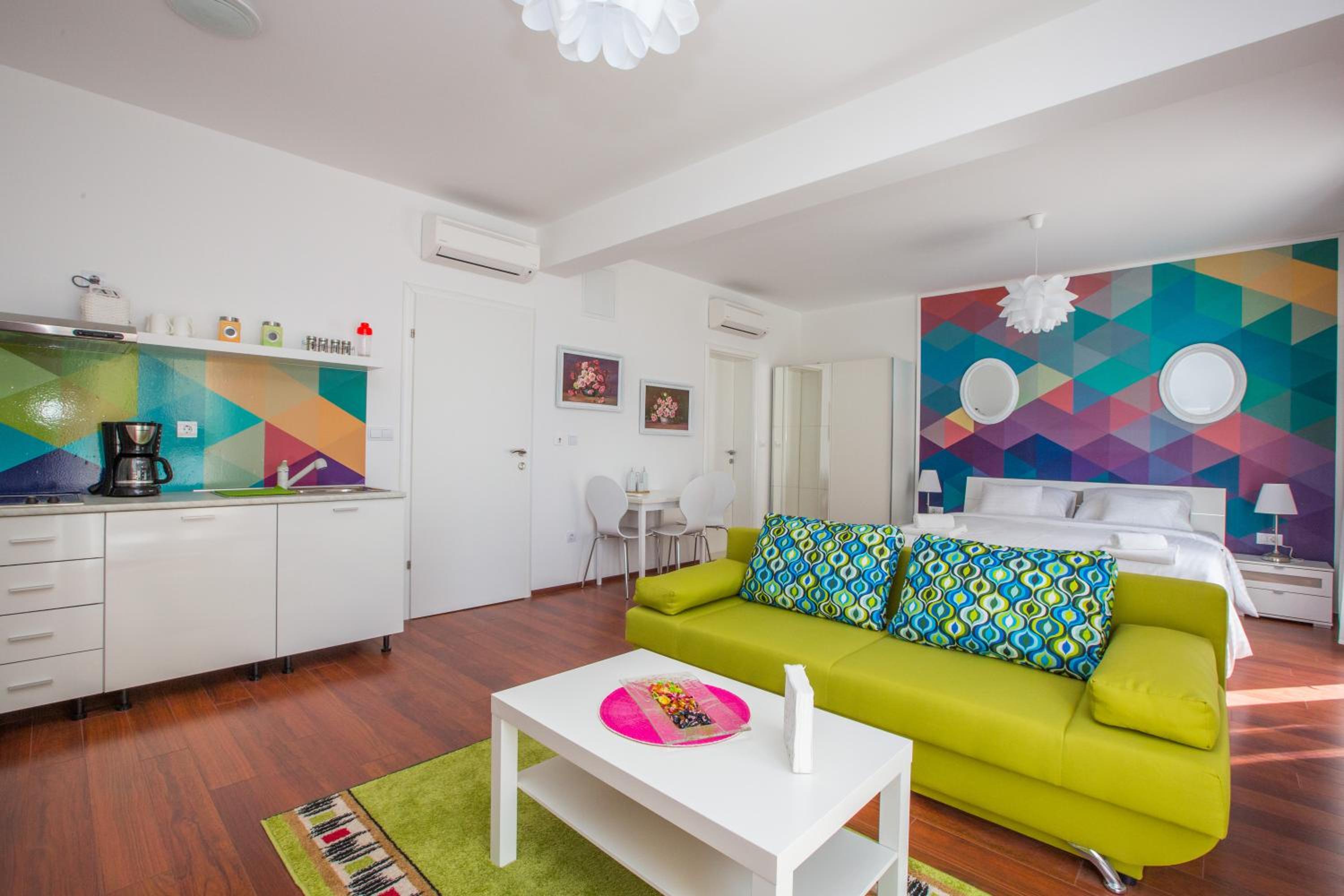 Studio Apartment