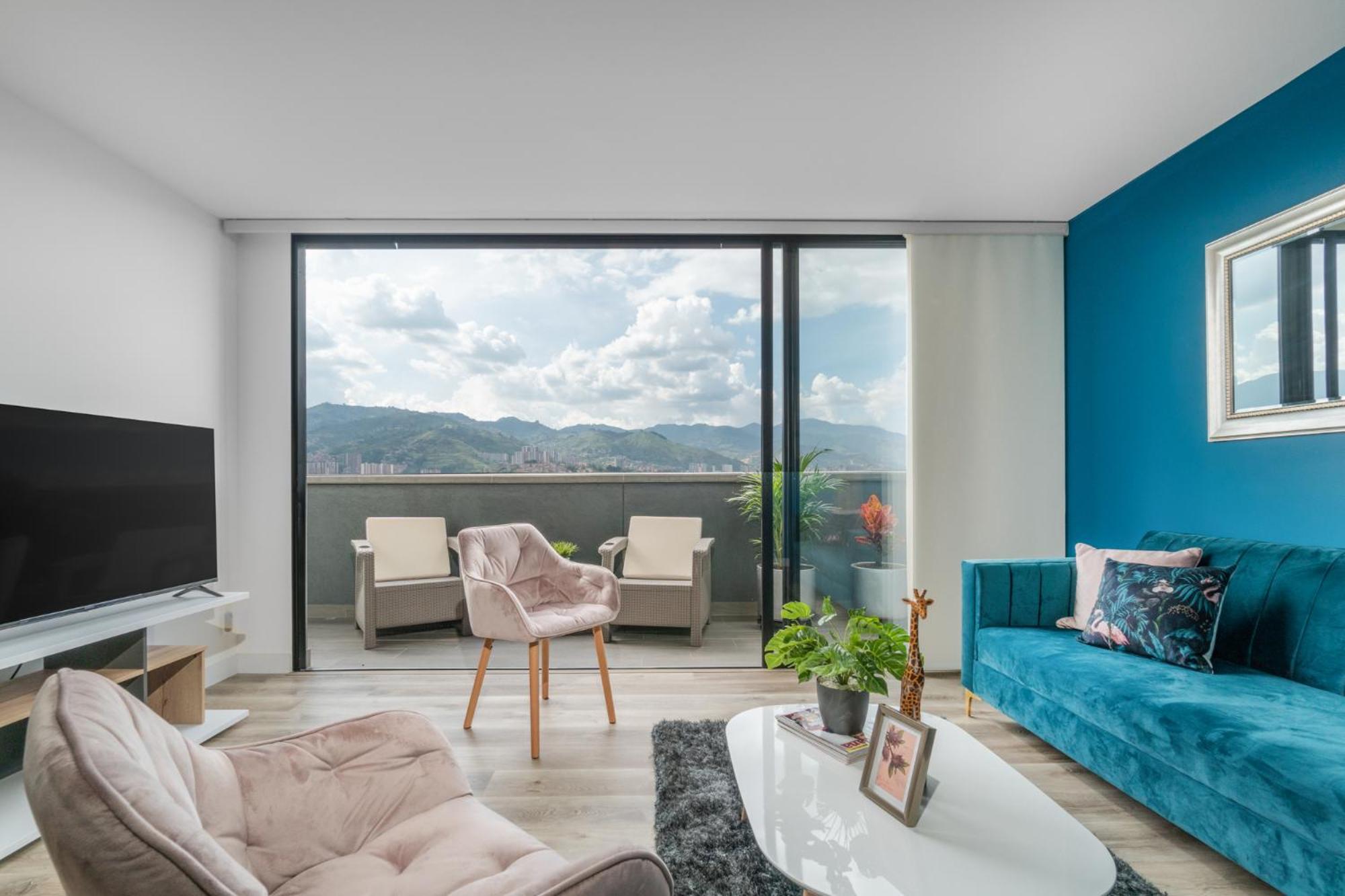 Apartment With Balcony