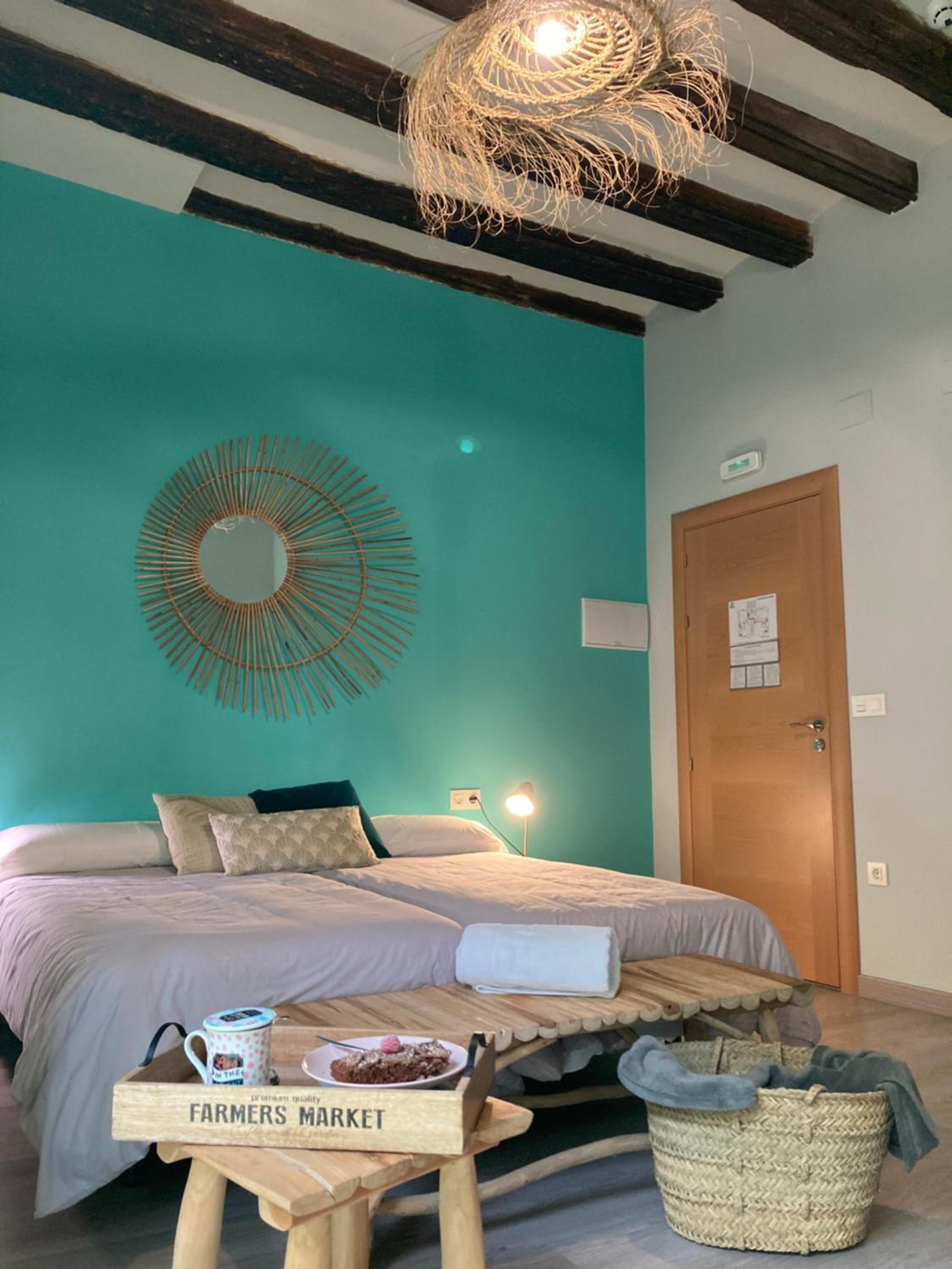 Twin Room with Private Bathroom photo 2