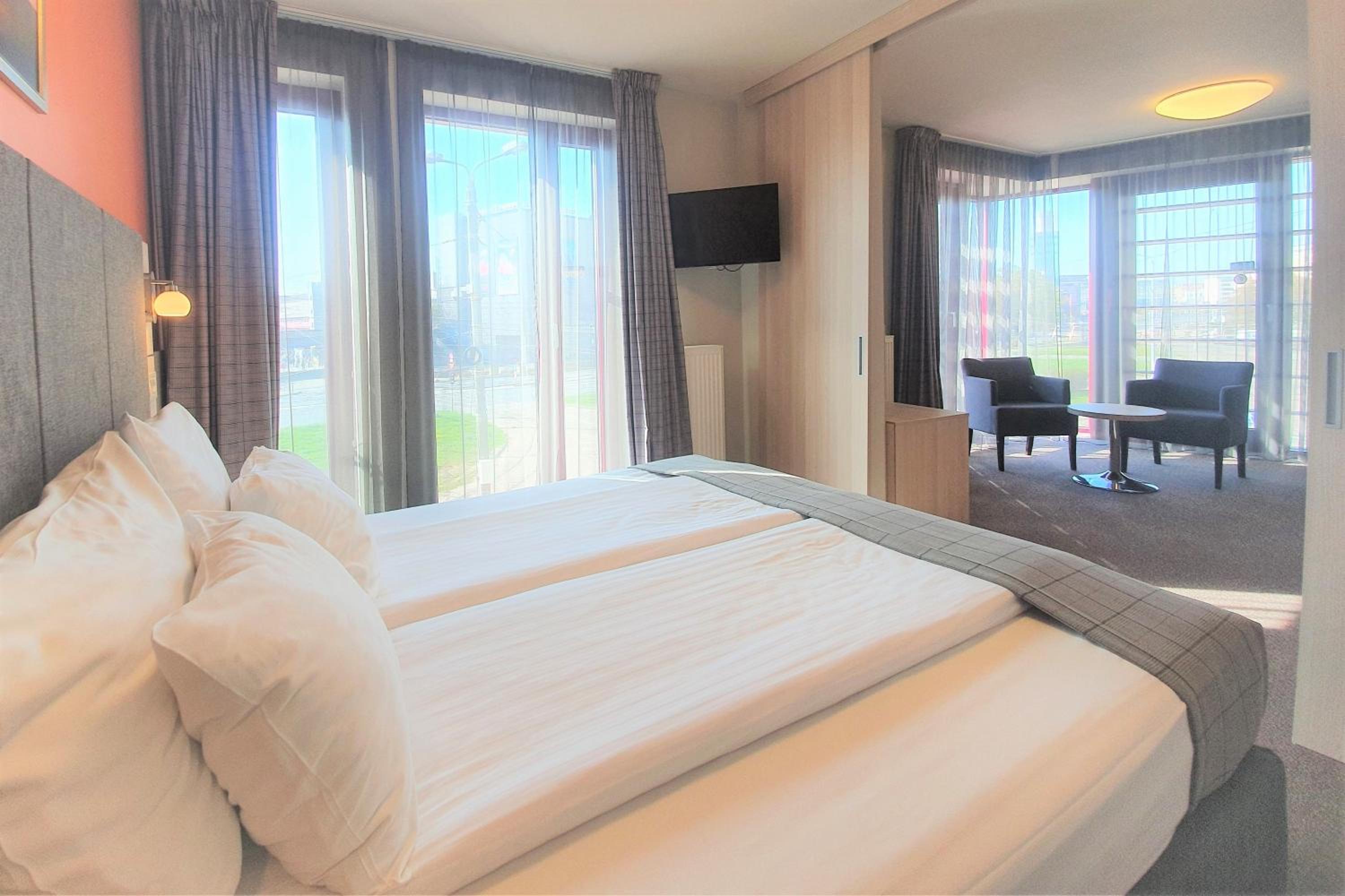Suite photo 1