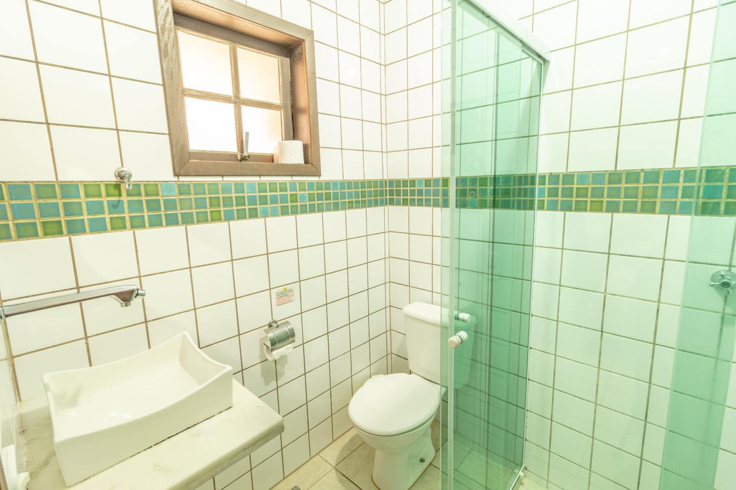 Standard Quadruple Room - Photo 5