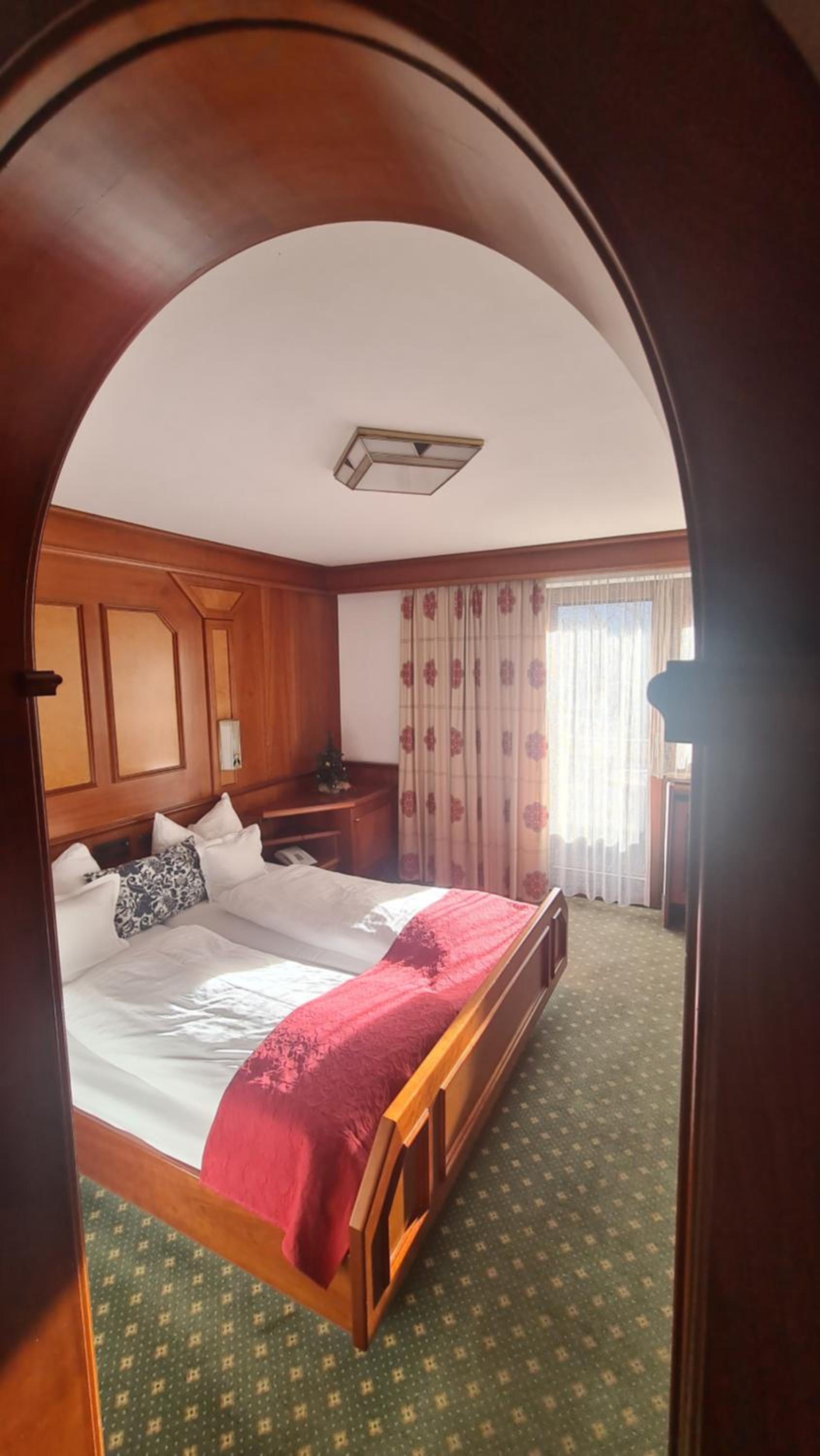 Standard Double Room - Photo 5