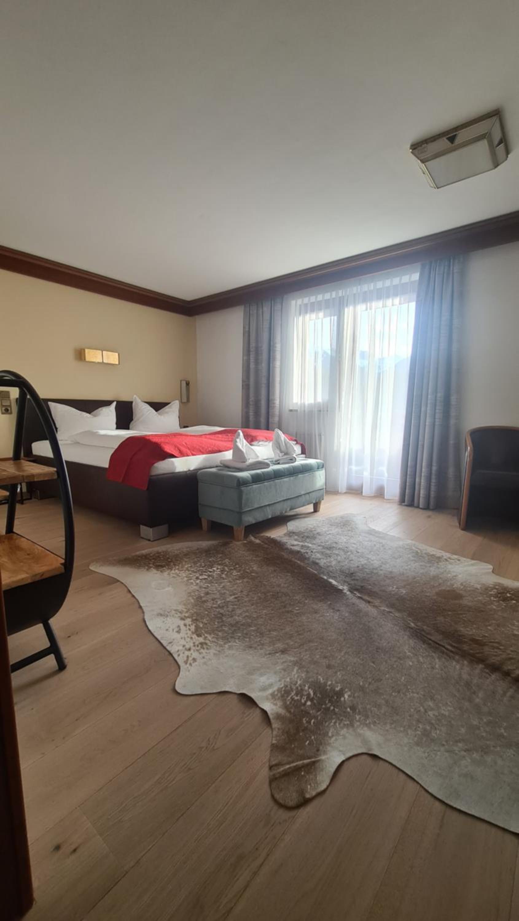 Suite - Photo 15