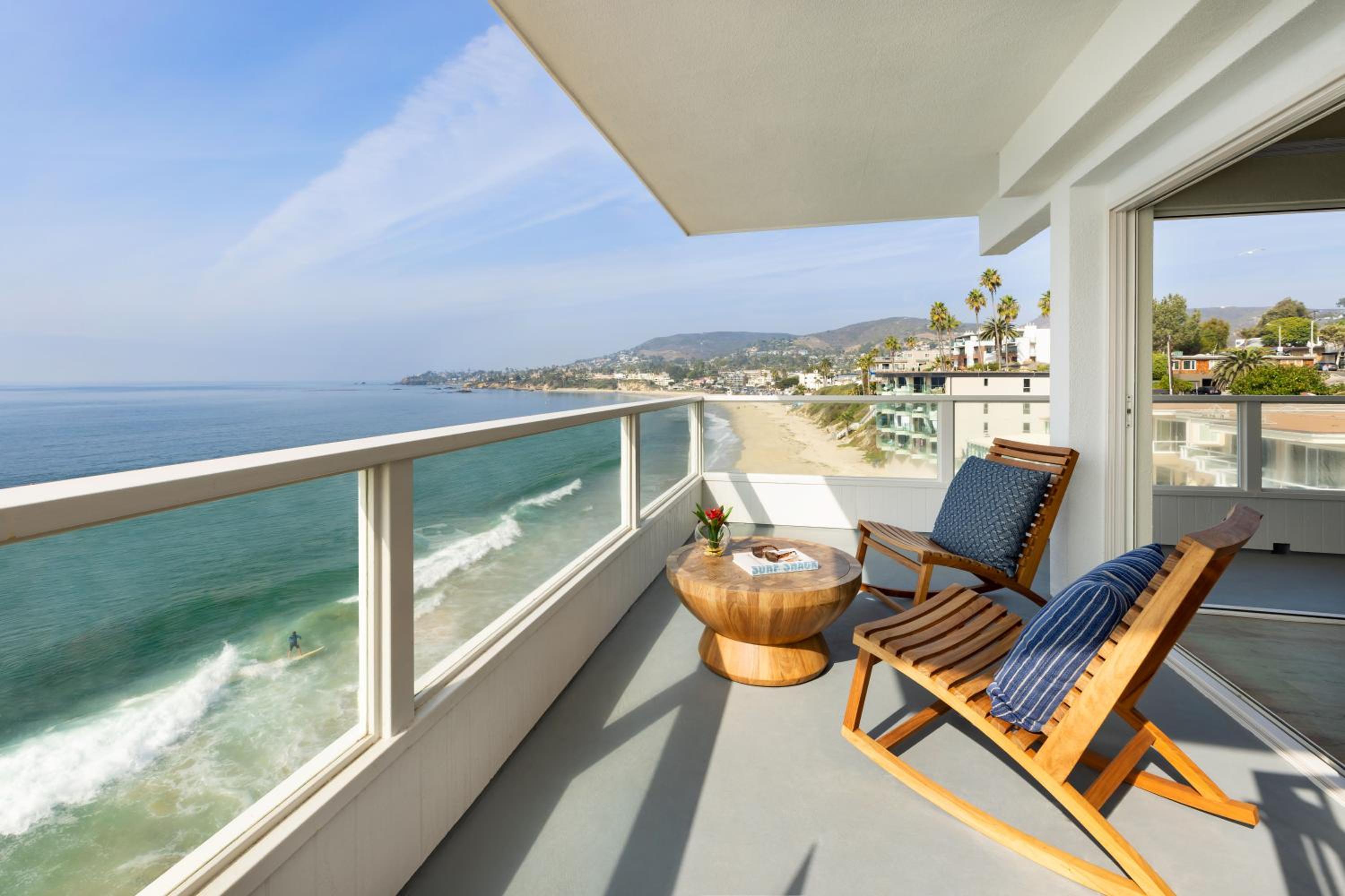 Quadruple Room with Sea View - Photo 2