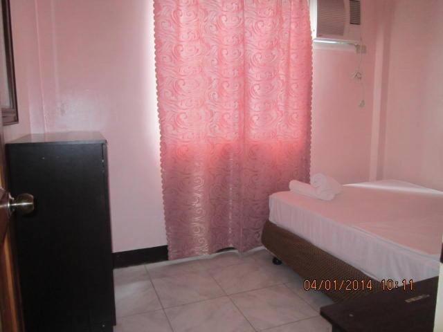 Two-Bedroom Apartment - Photo 2