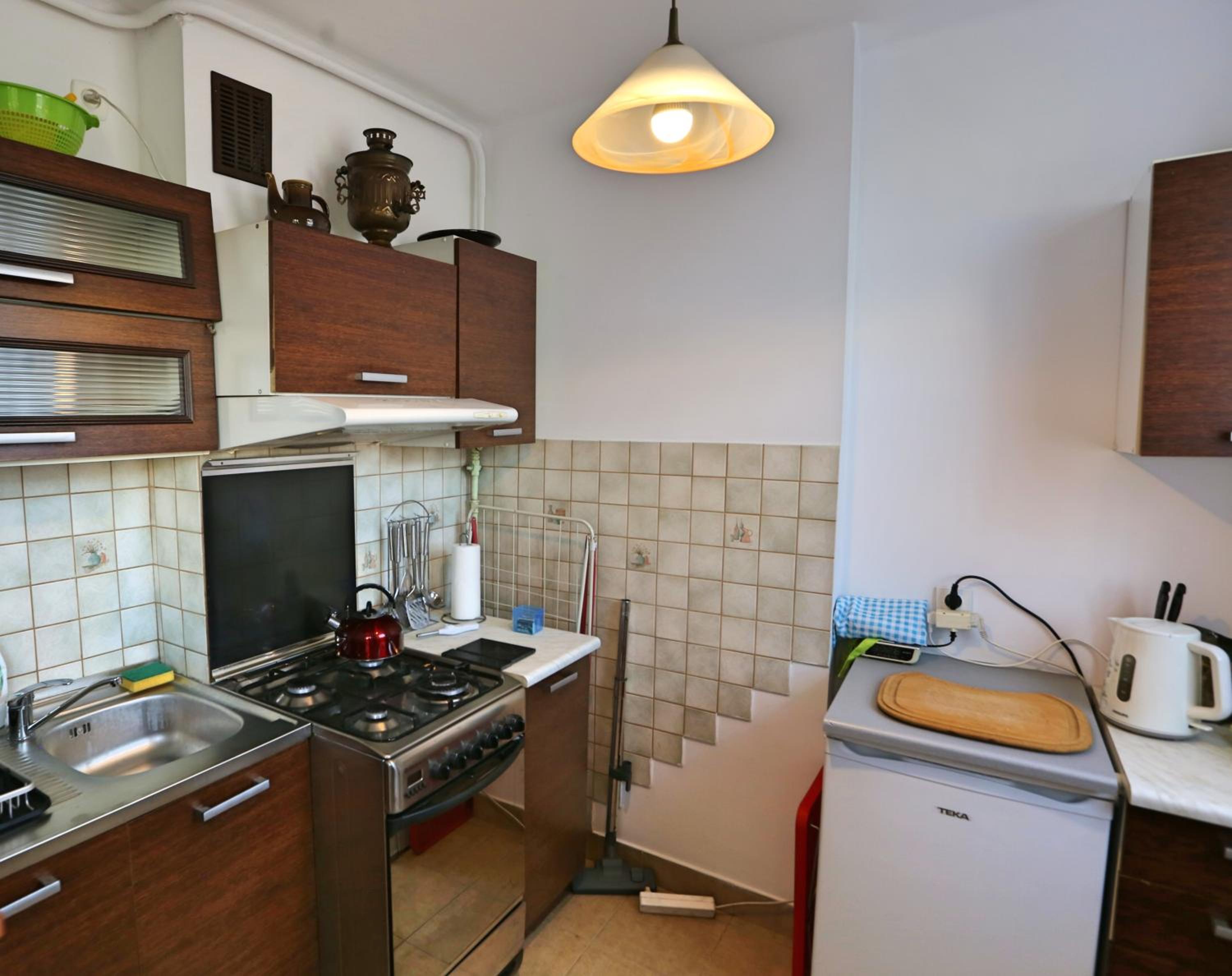 One-Bedroom Apartment - Photo 5