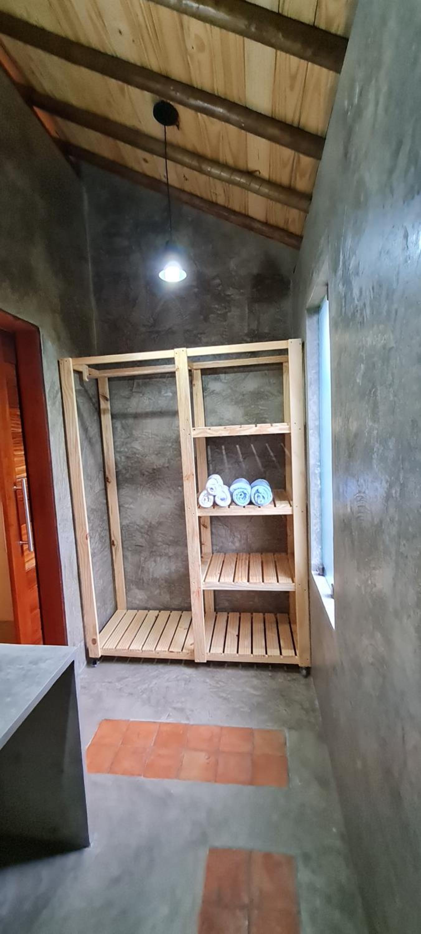 King Suite with Spa Bath - Photo 5