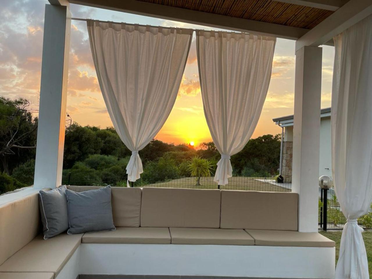 Two-Bedroom Villa photo 2
