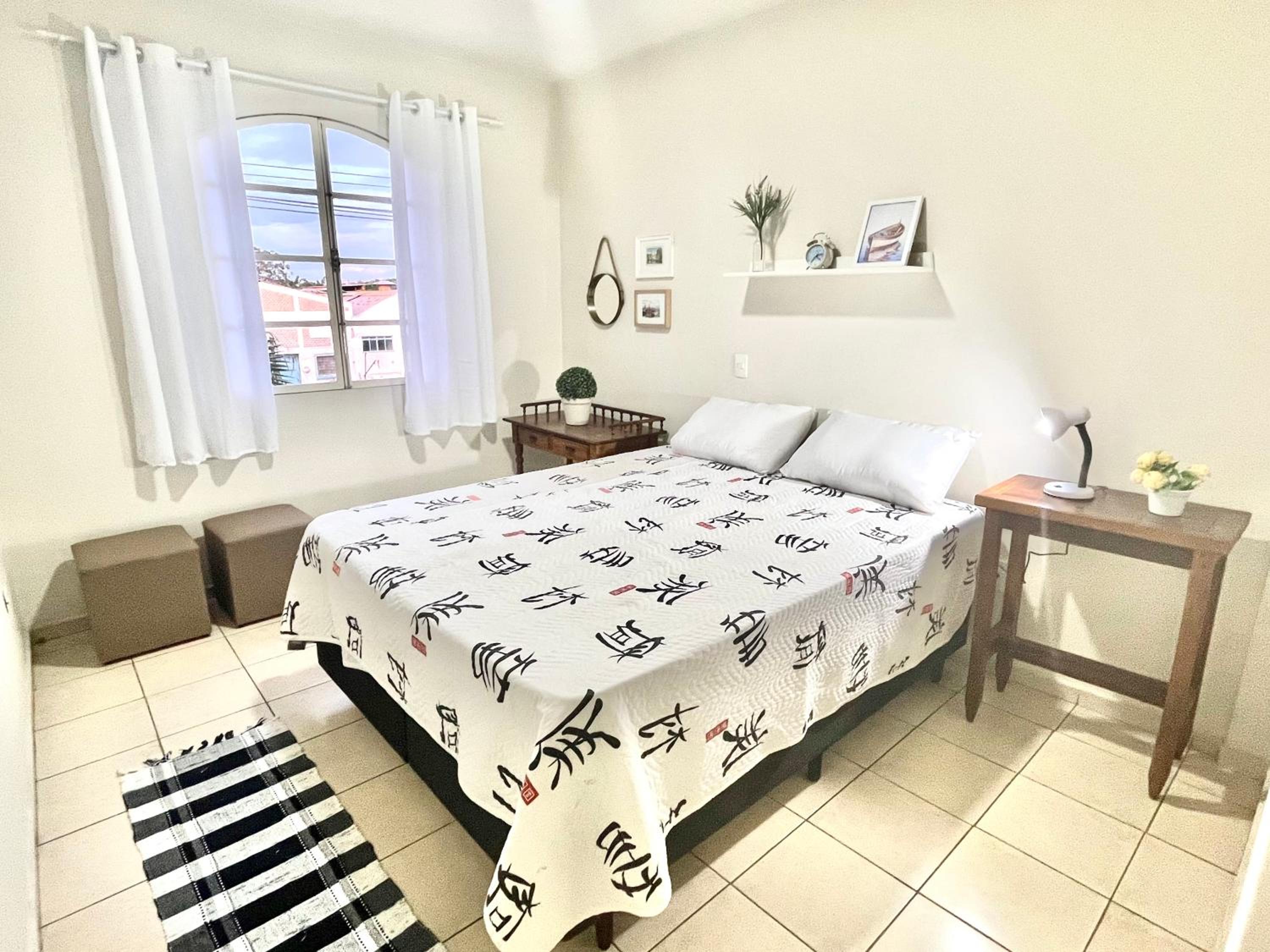Three-Bedroom Apartment with Balcony photo 1