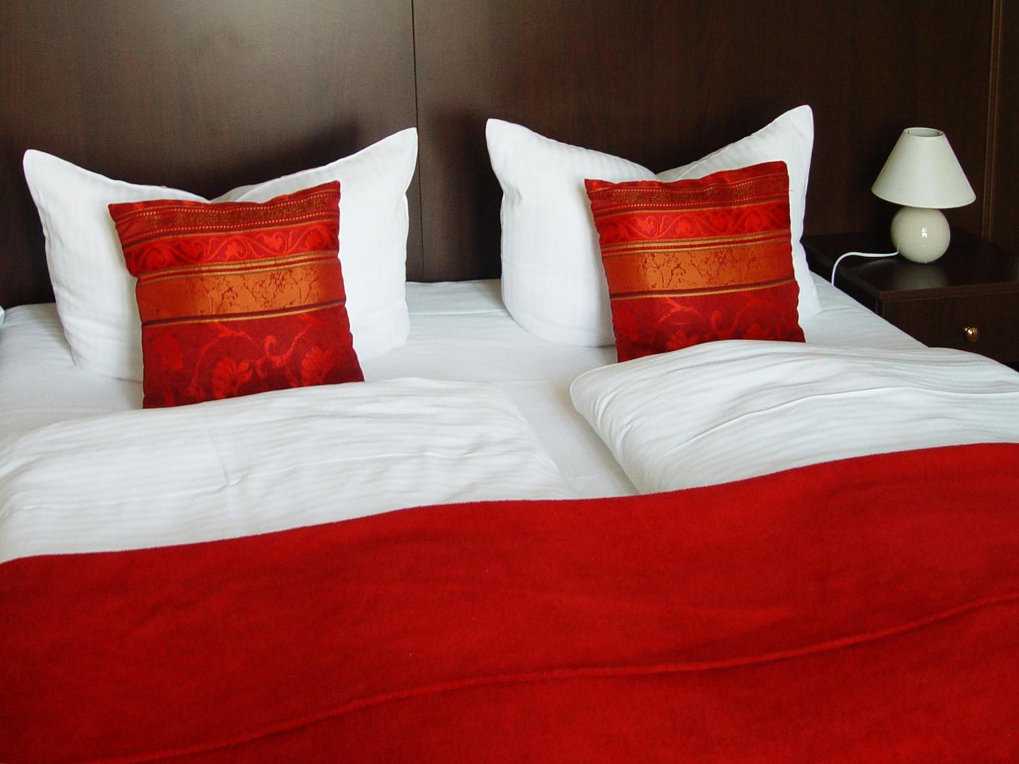 Double Room - Photo 6