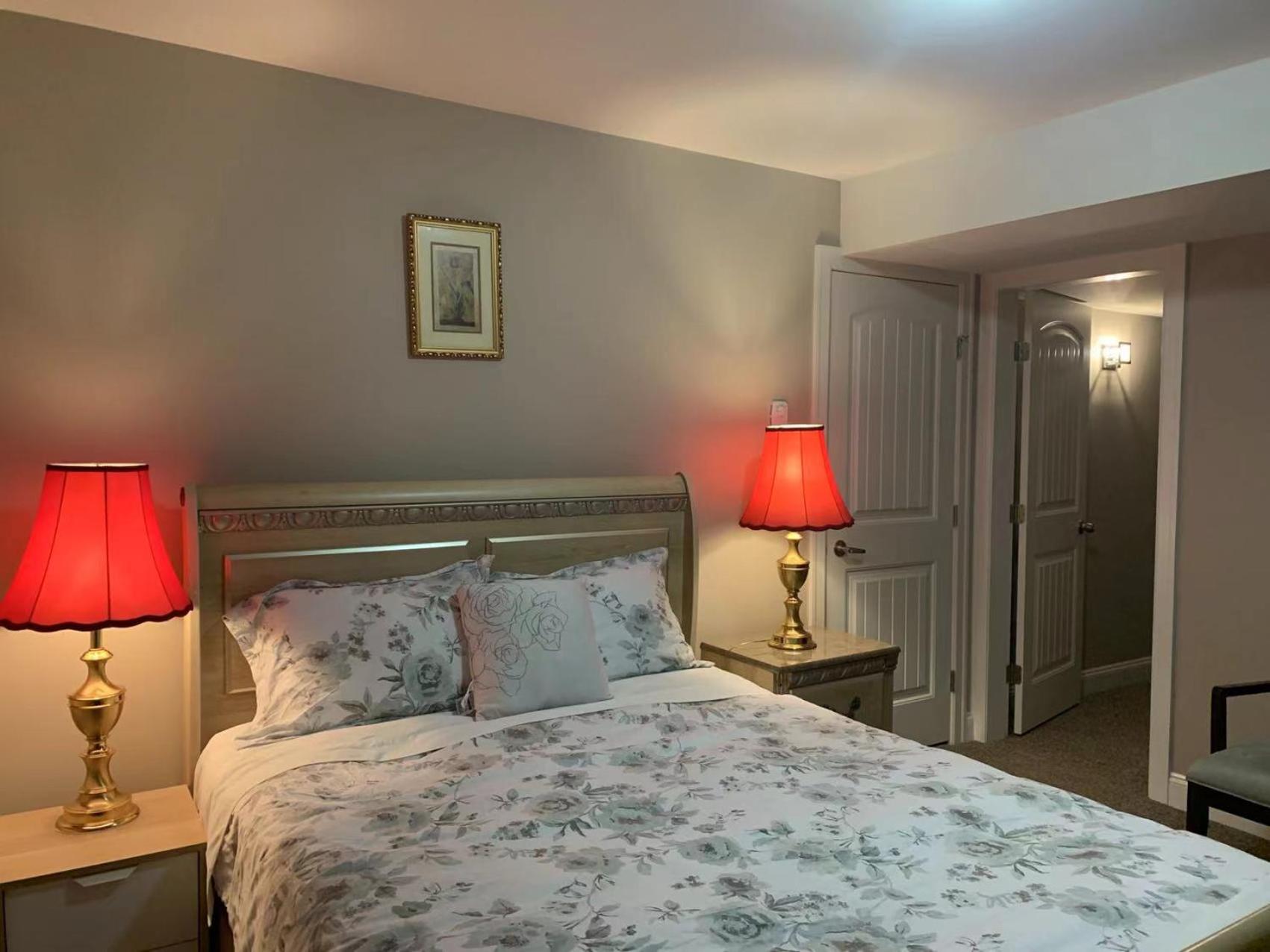 Double Room with Private Bathroom - Photo 1