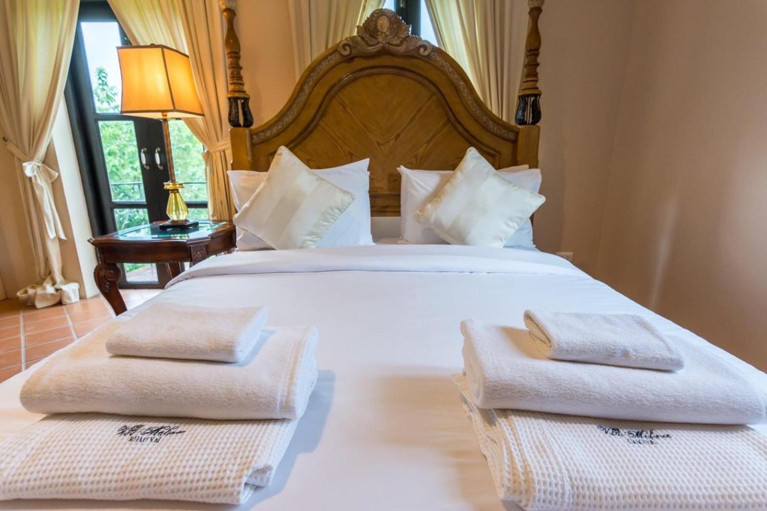 Deluxe Room (2 Adults + 1 Child) photo 2