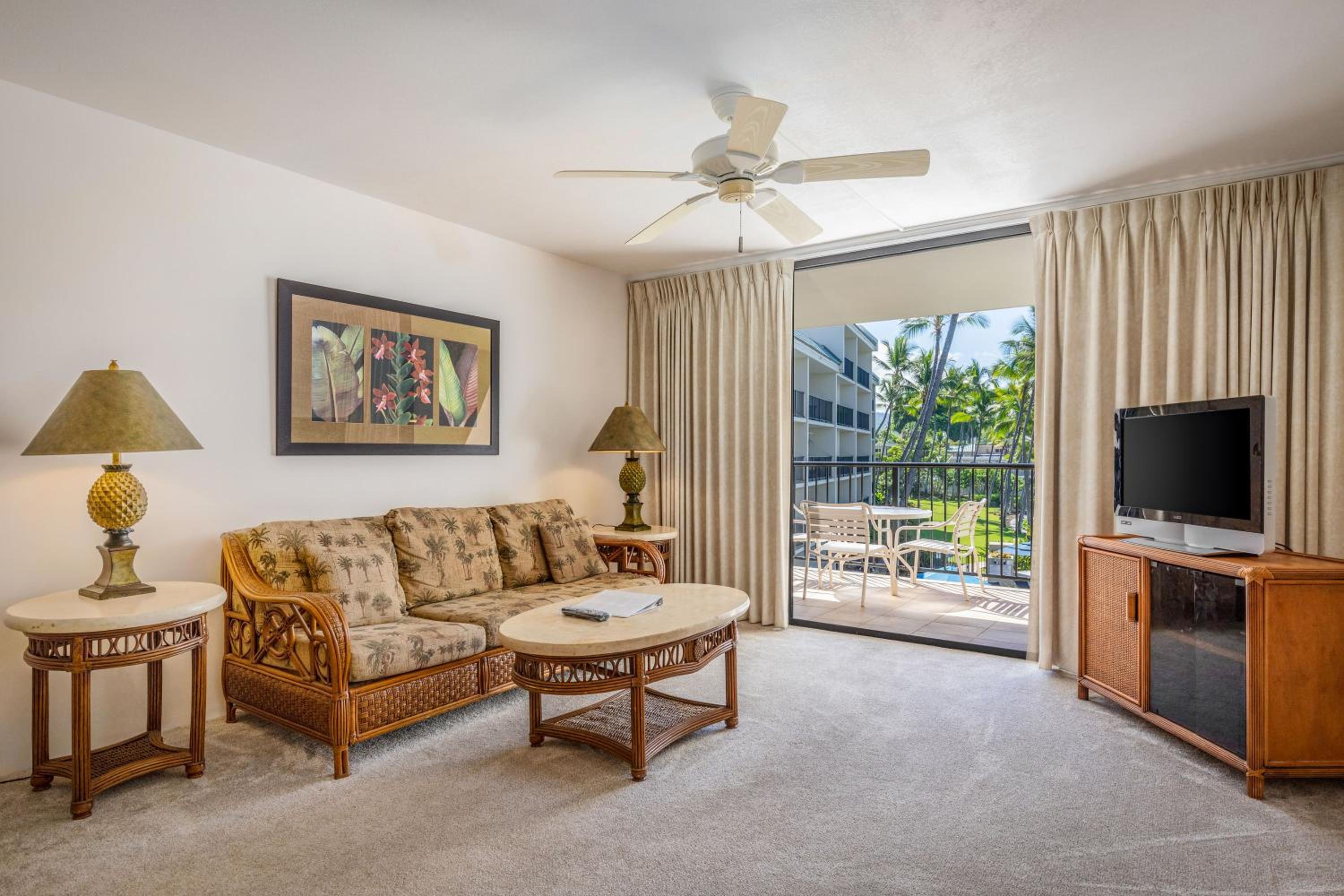 One-Bedroom Suite with Ocean View photo 3