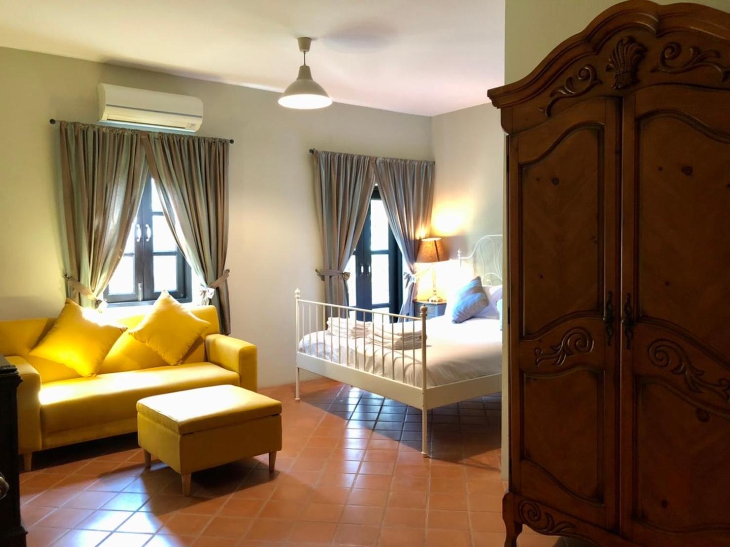 Queen Room with Garden View photo 2