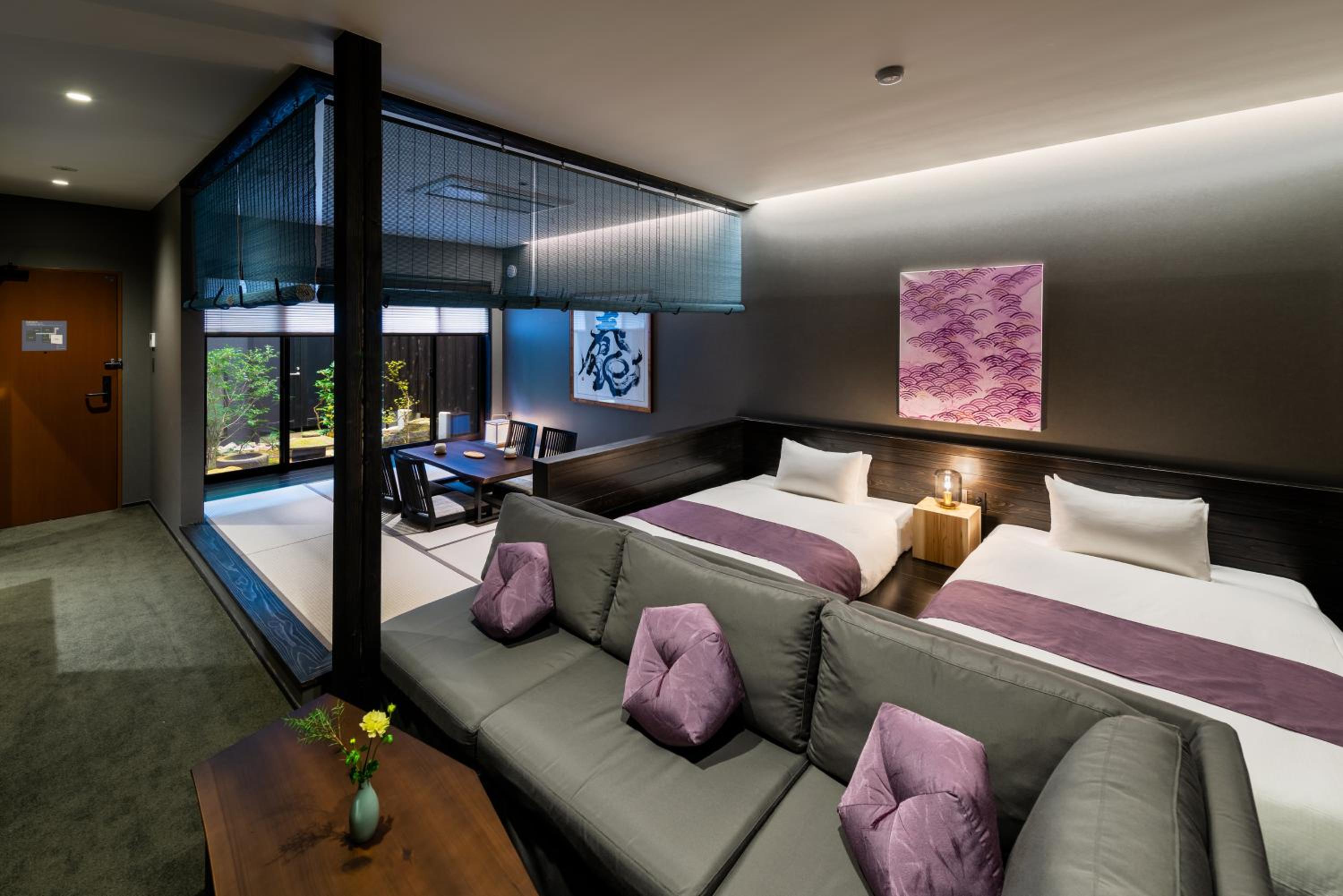 Quadruple Room with Garden View
