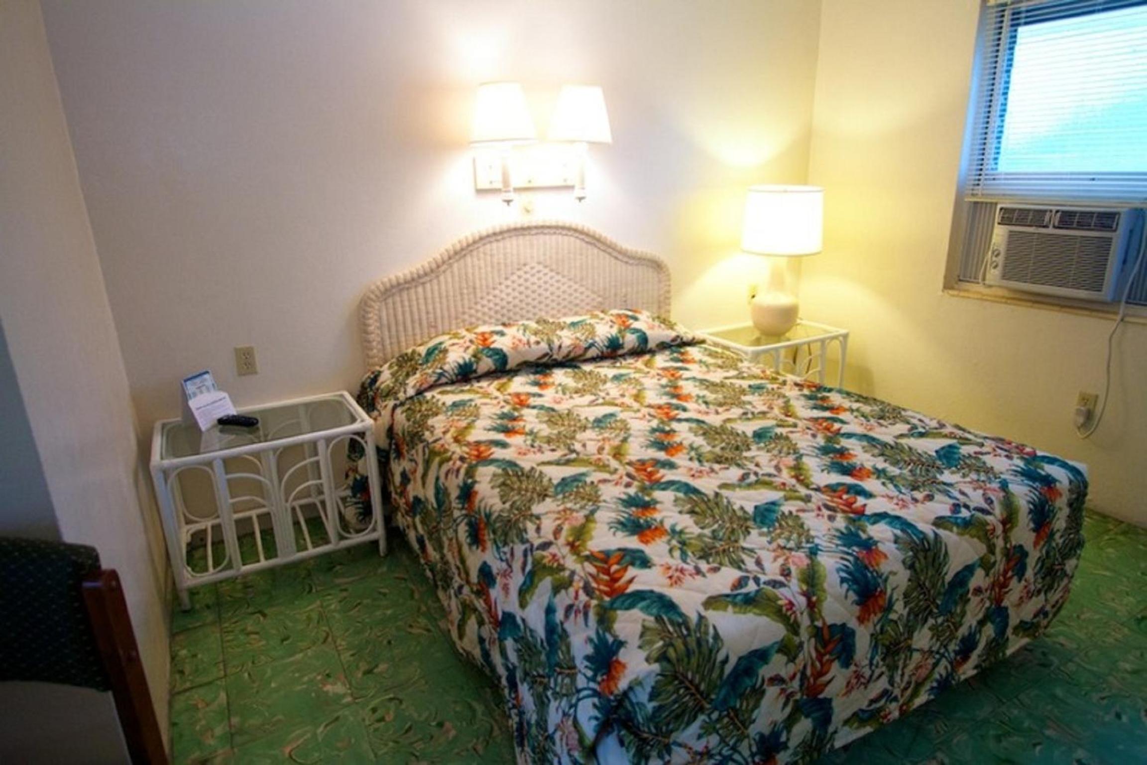 Queen Room photo 3
