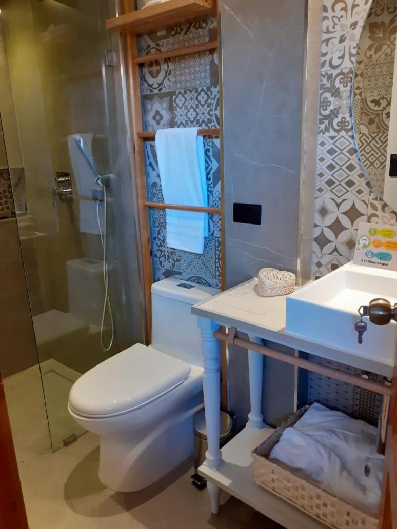 Double Room with Patio photo 2
