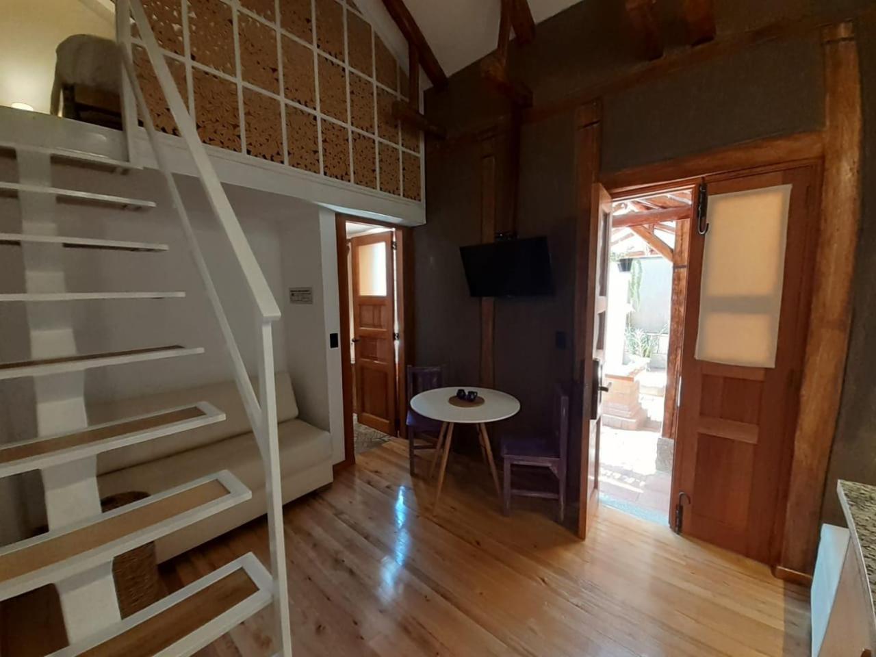 Double Room with Patio photo 3