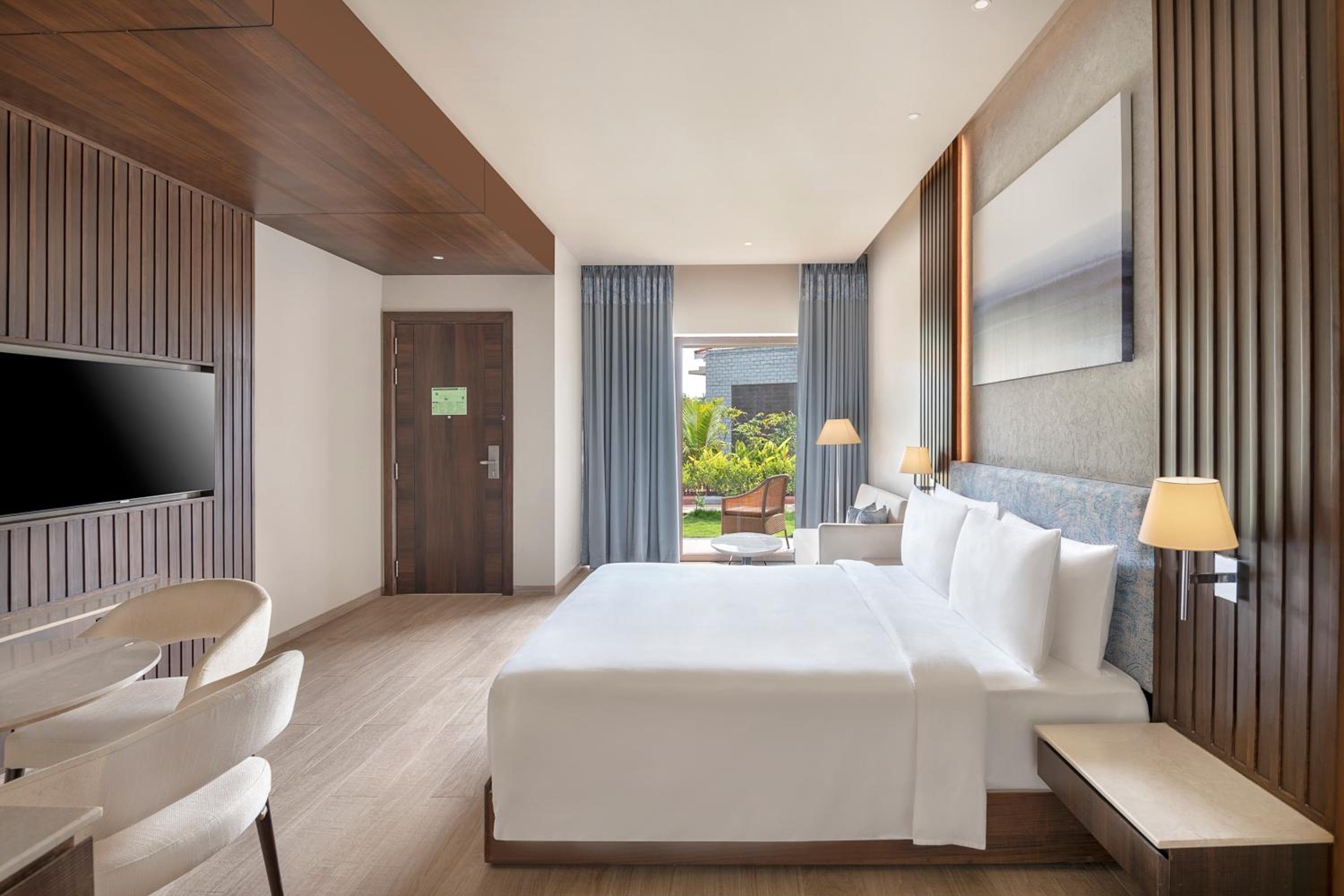 Superior Room with 15% discount on Food & soft beverages and Laundry Superior Room with 15% discount on Food & soft beverages and Laundry