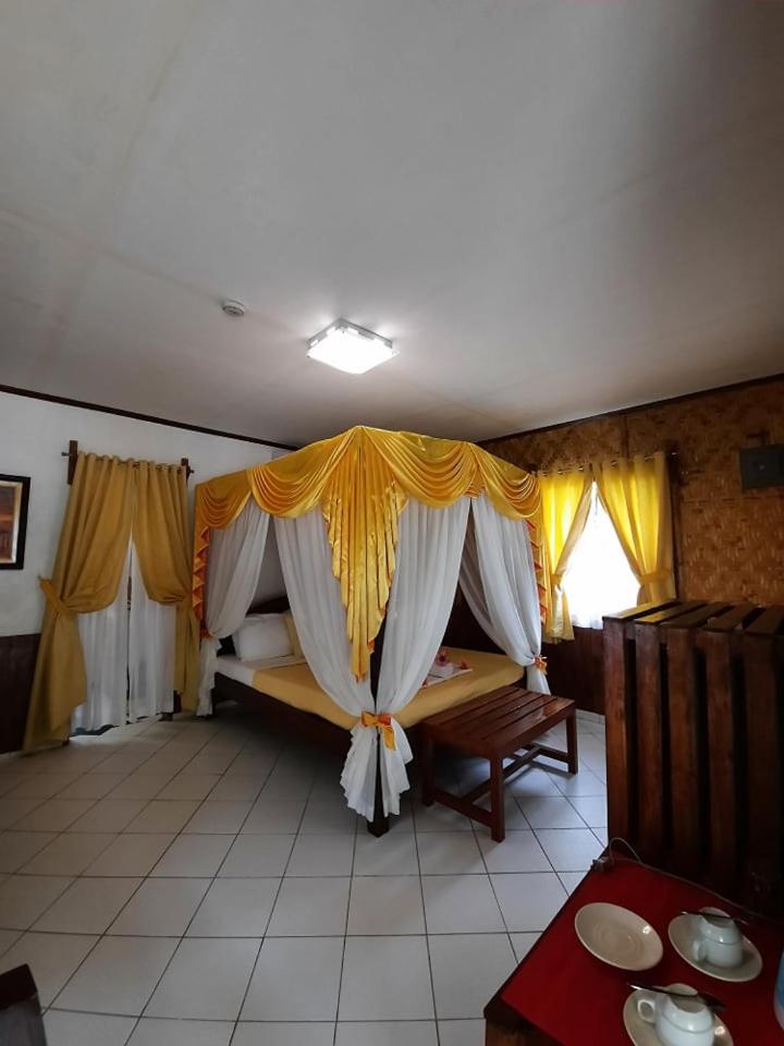 Deluxe Double Room with Balcony and Sea View - Photo 2