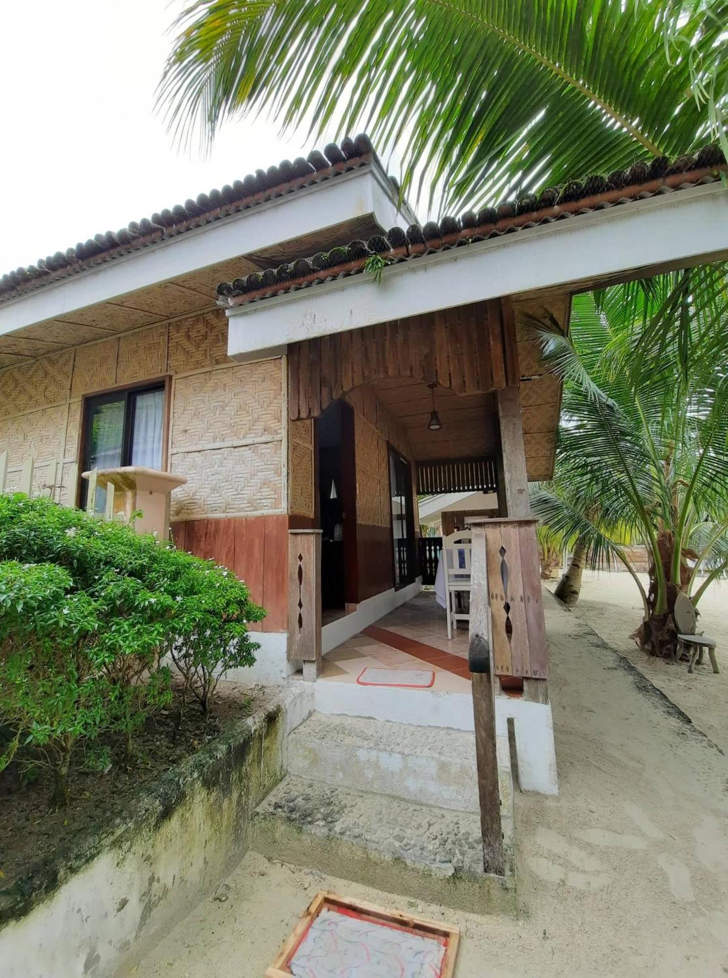 Deluxe Double Room with Balcony and Sea View - Photo 6