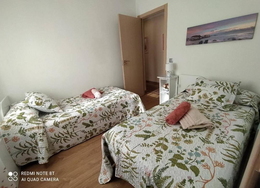 Three-Bedroom Apartment - Photo 32