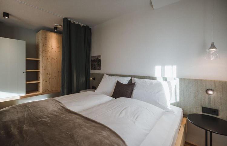 Studio Apartment photo 1
