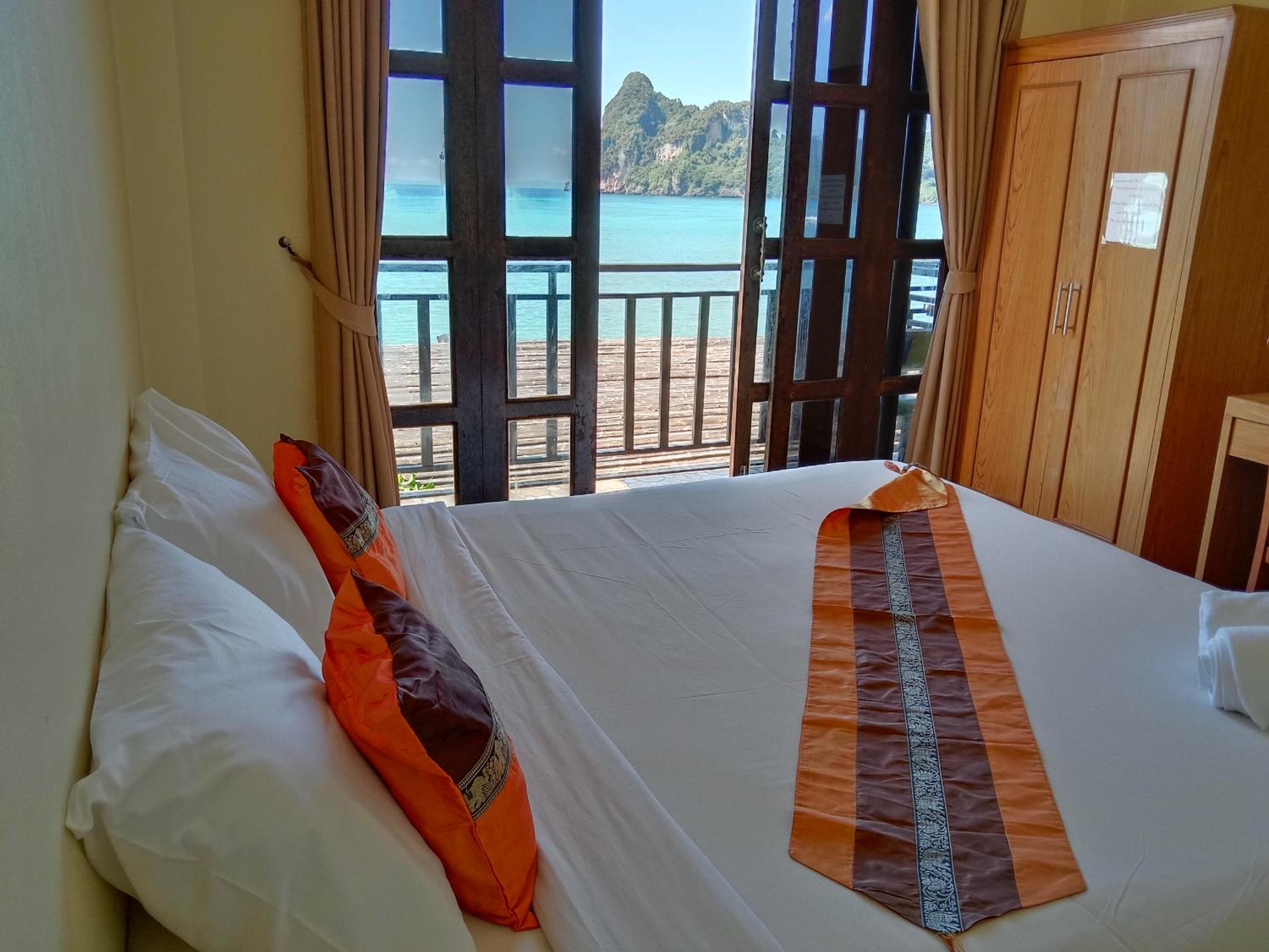 Standard Double Room with Sea View - Photo 29