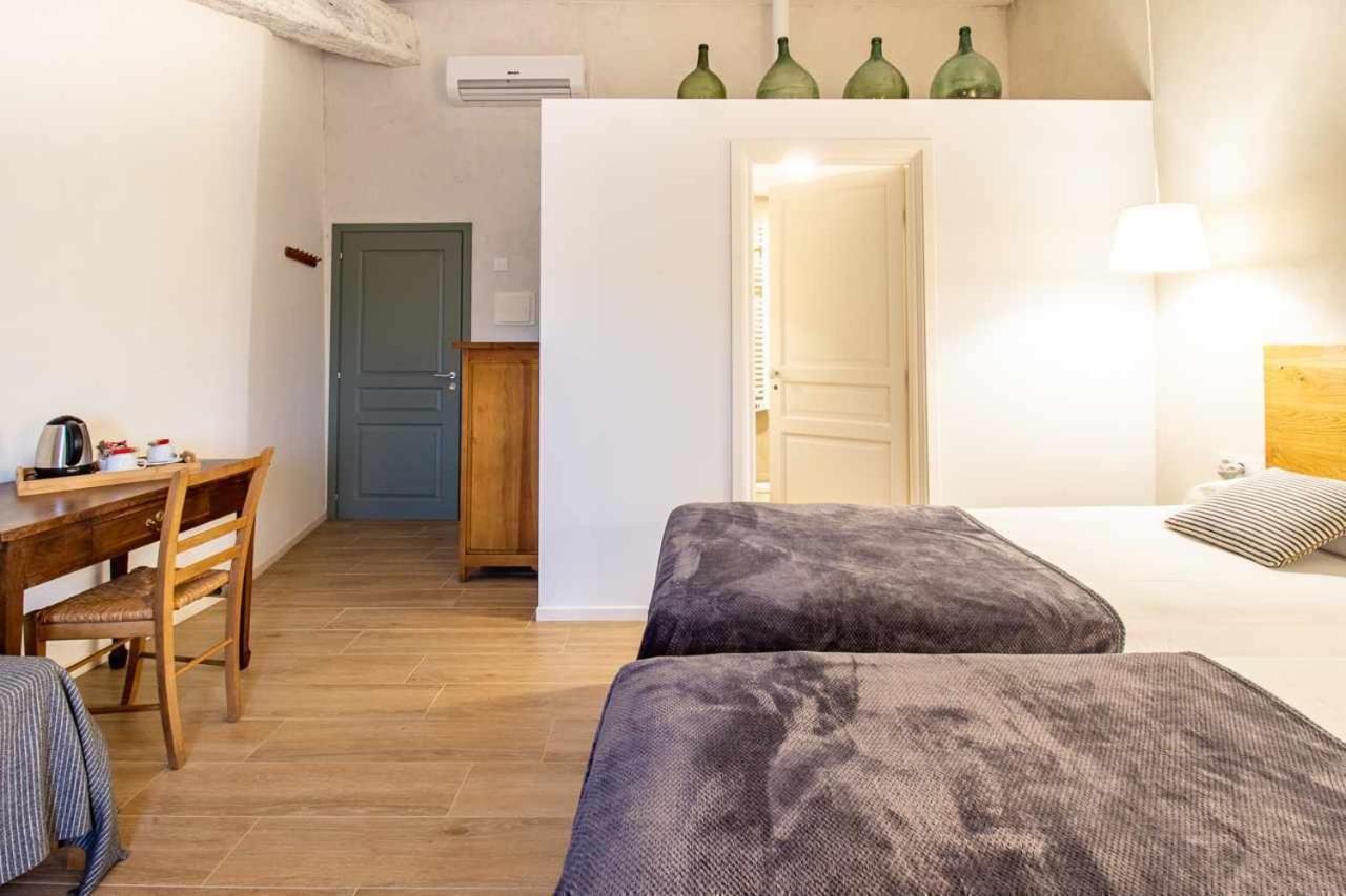 Habitación Doble con Baño Privado