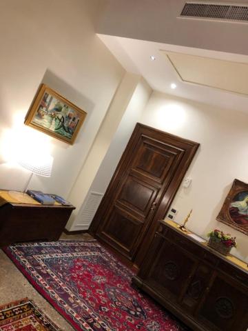 Apartment with Canal View photo 3