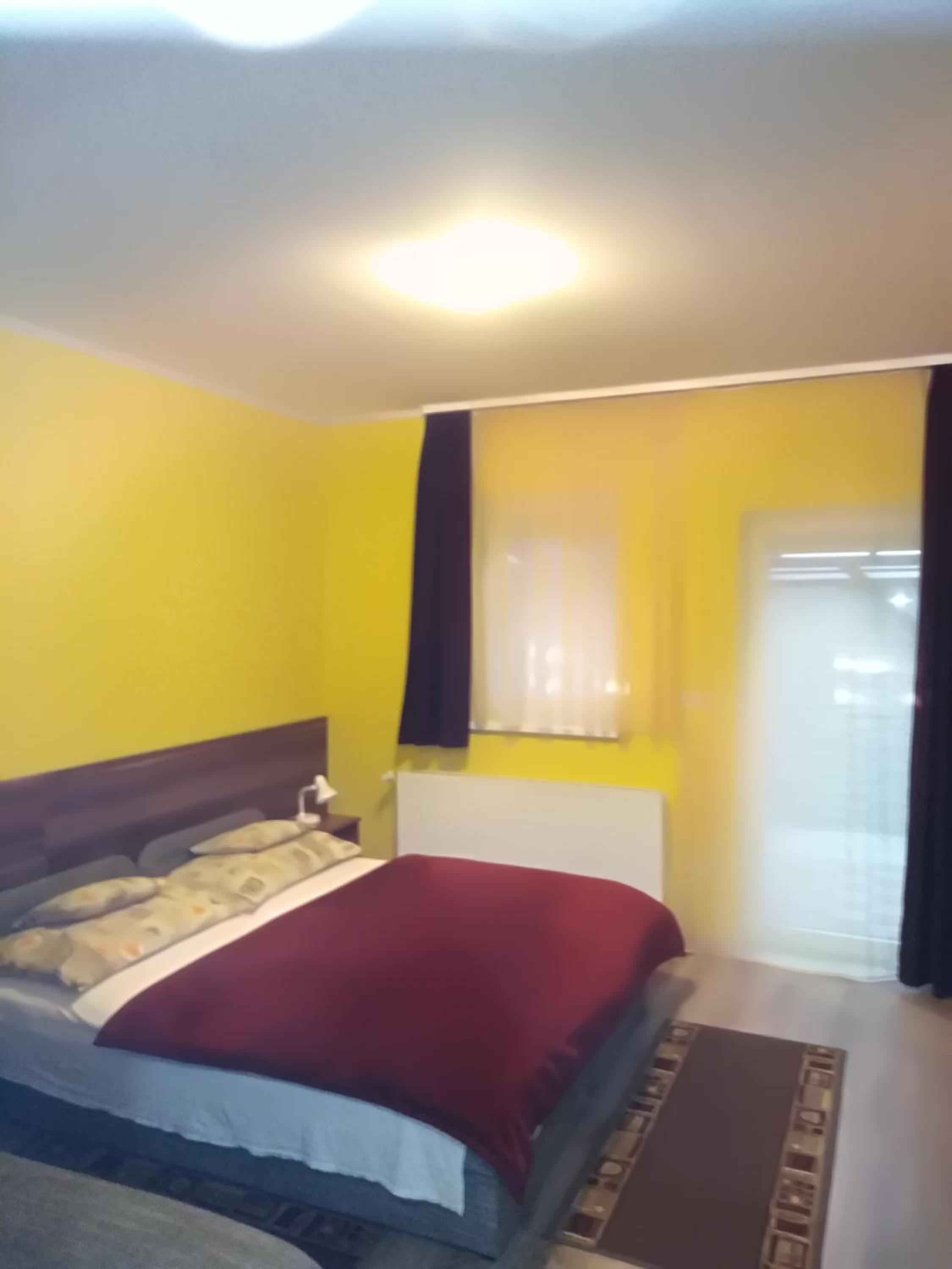 One-Bedroom Apartment with Terrace photo 3