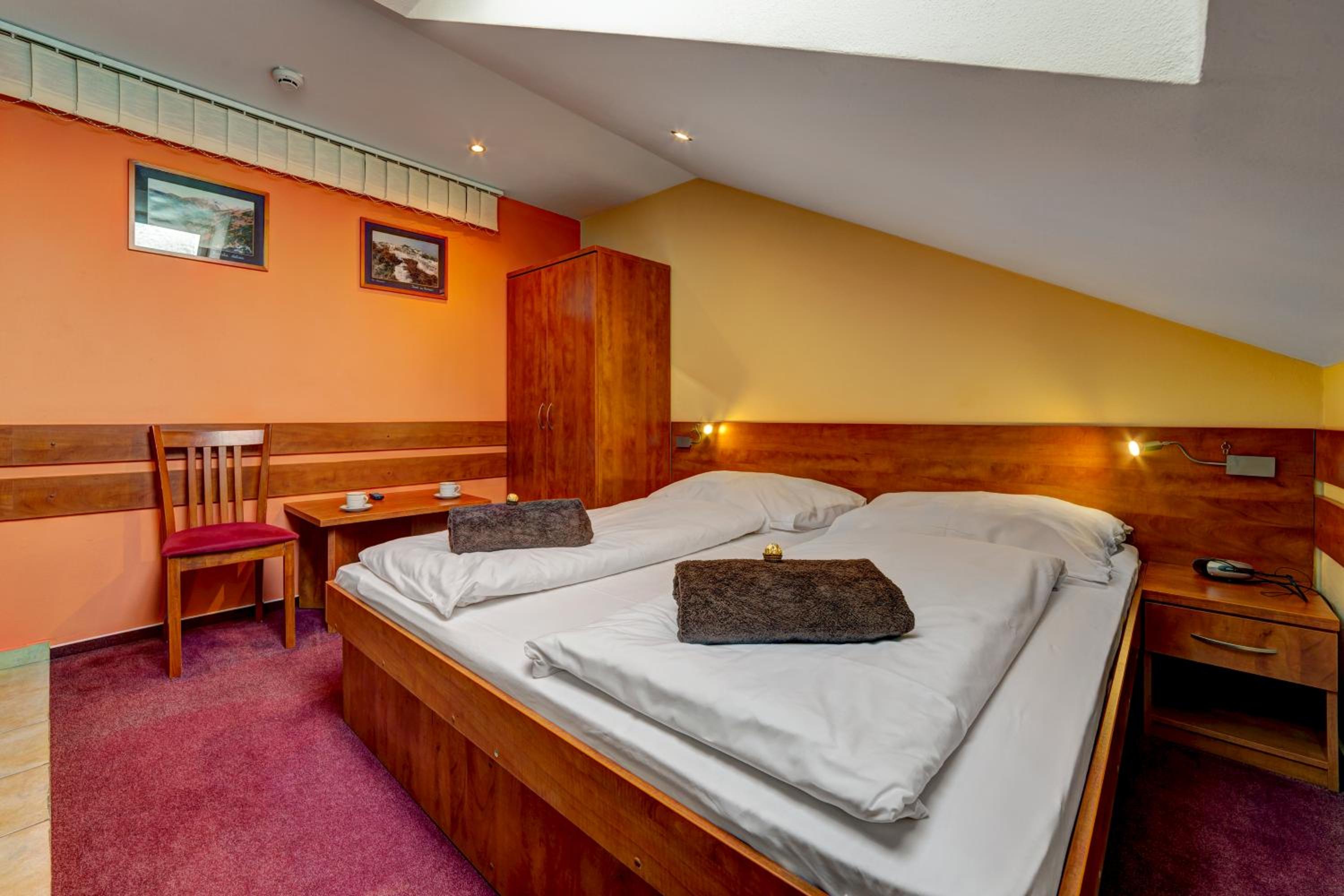 Standard Double Room photo 2
