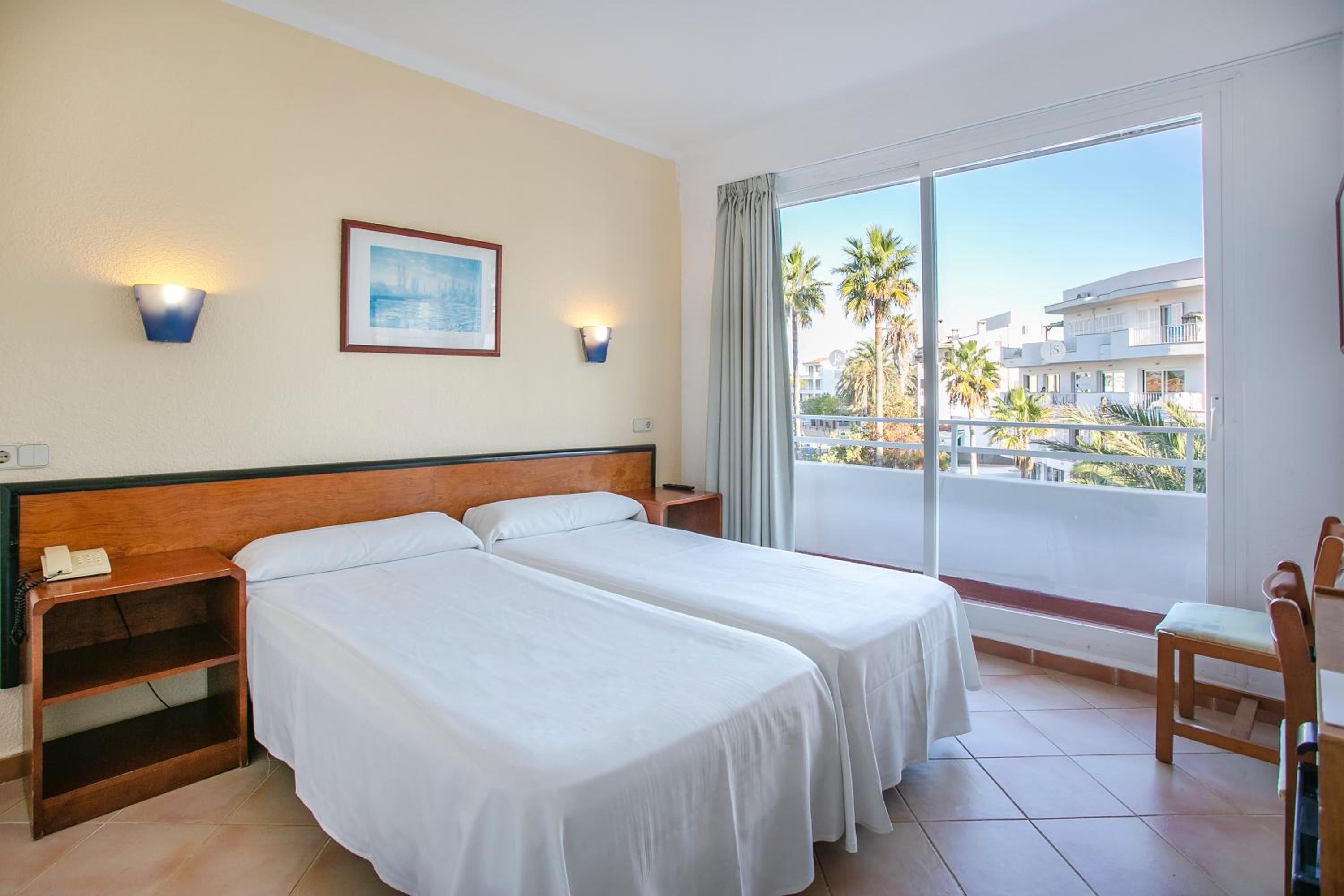 Habitación Doble con Balcón