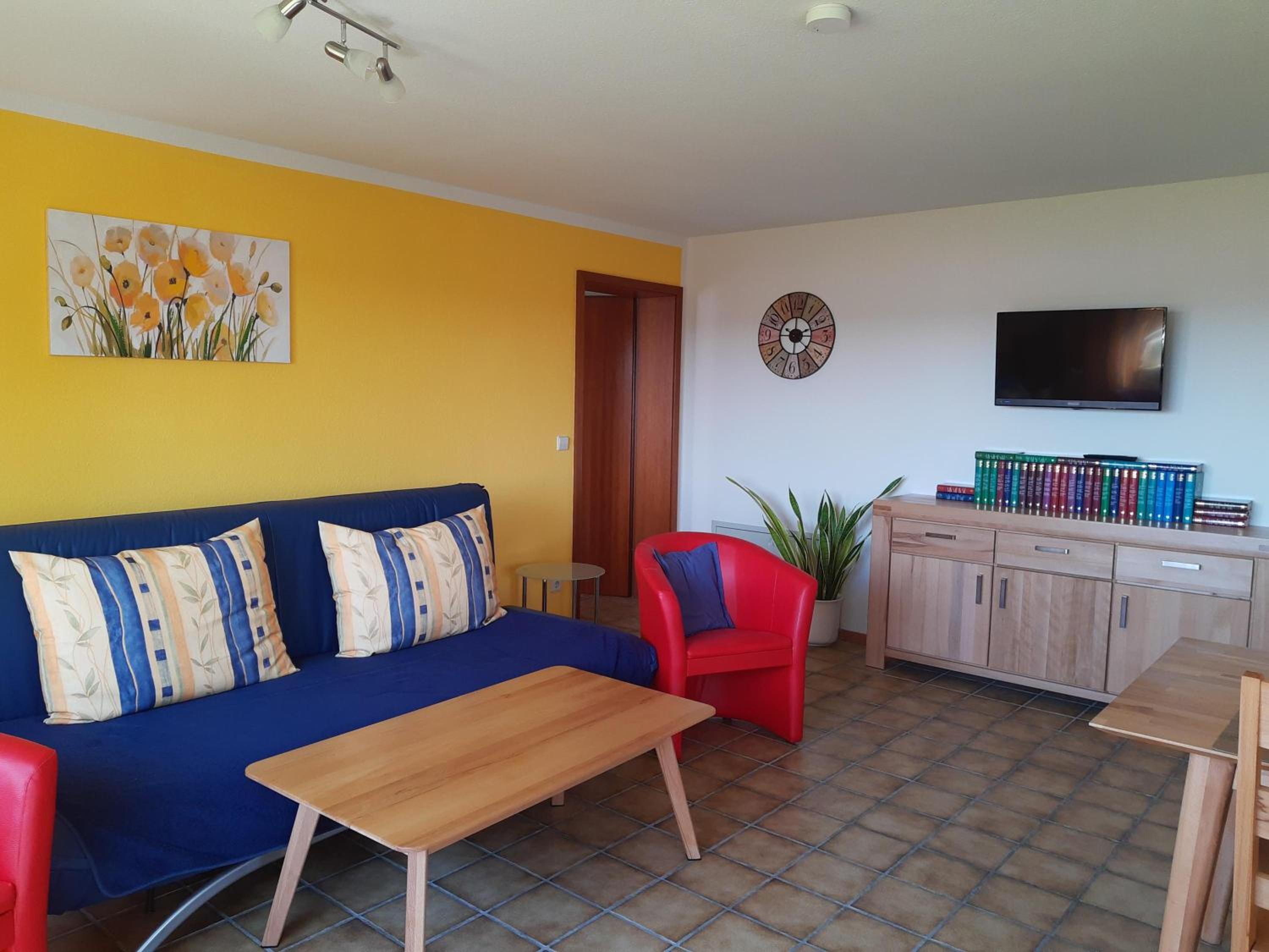 One-Bedroom Apartment with Garden View photo 3