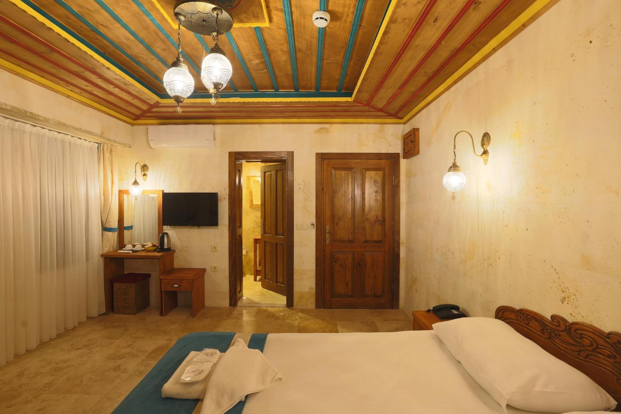 Superior Double Room - Photo 4