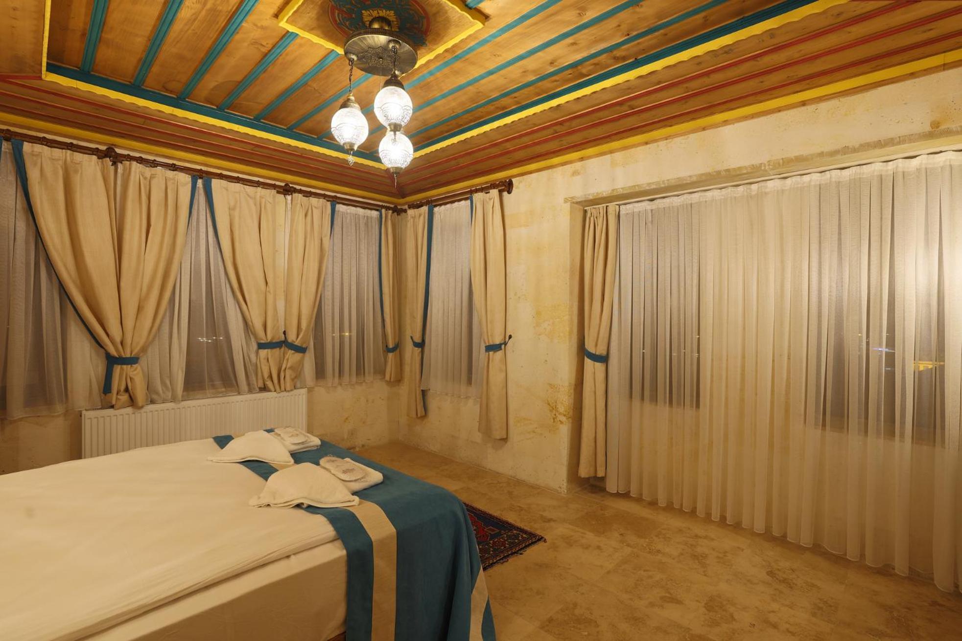 Superior Double Room - Photo 2