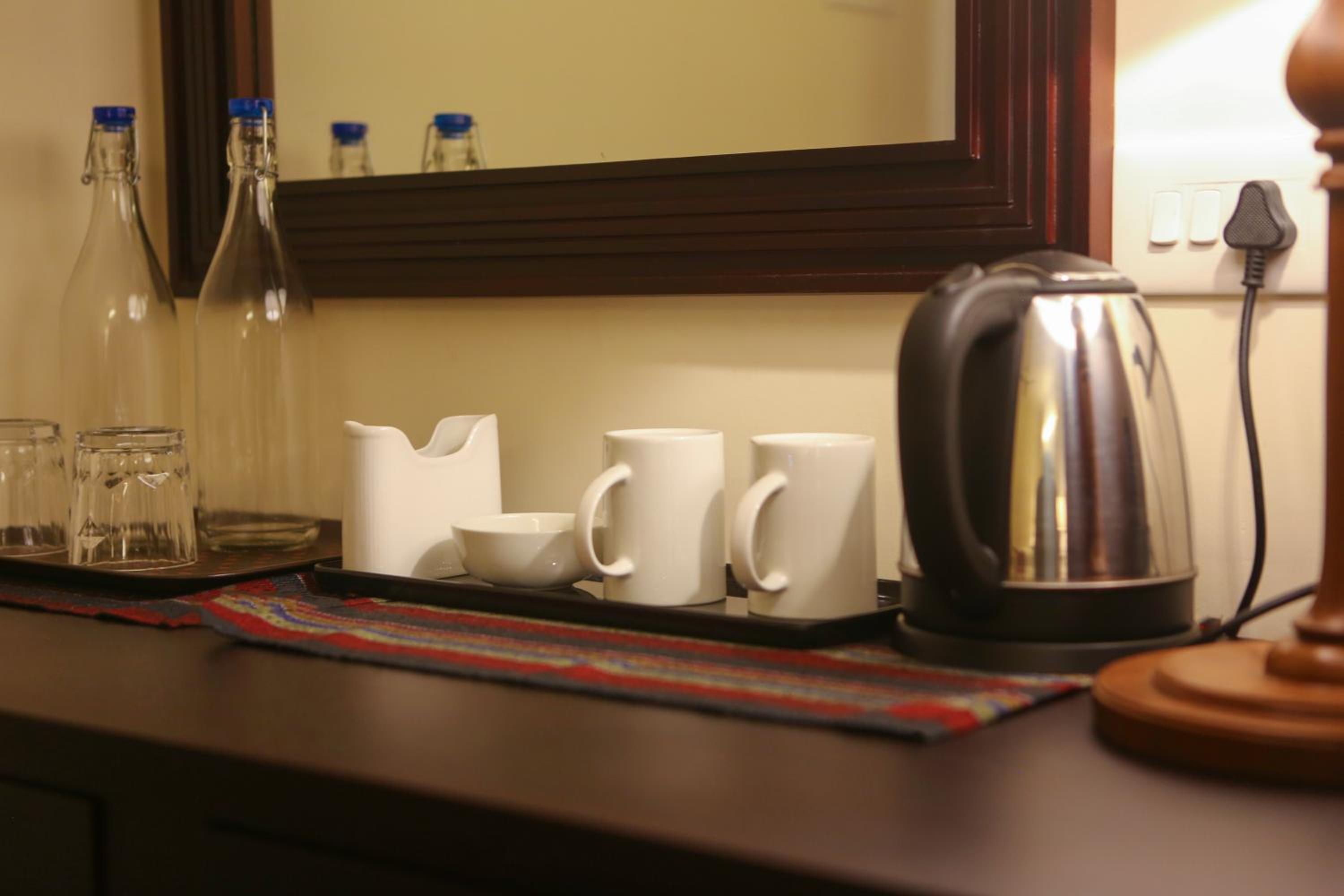 Deluxe Double Room (2 Adults + 1 Child) photo 3