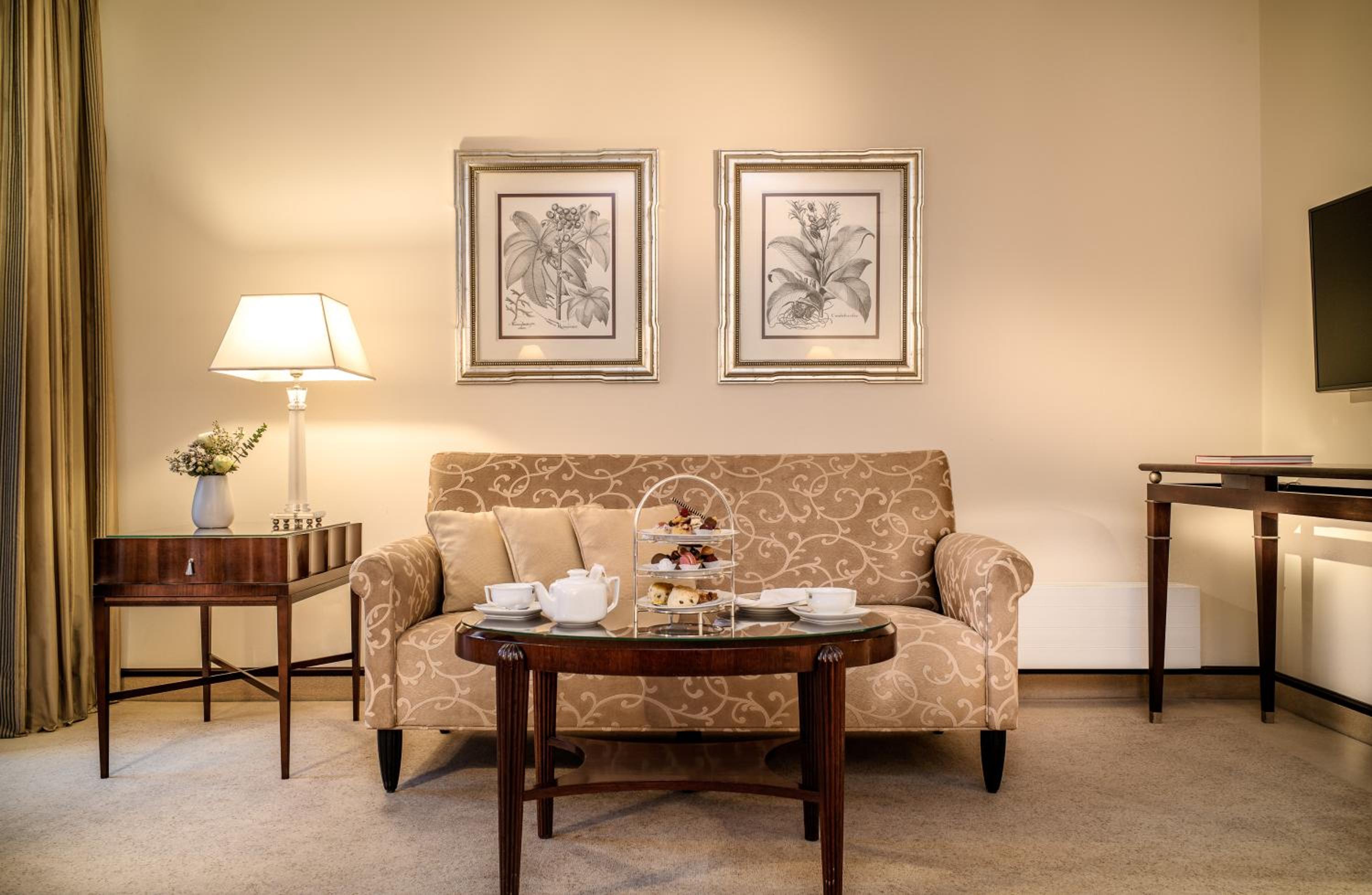 Deluxe Zimmer mit Parkblick - Photo 7