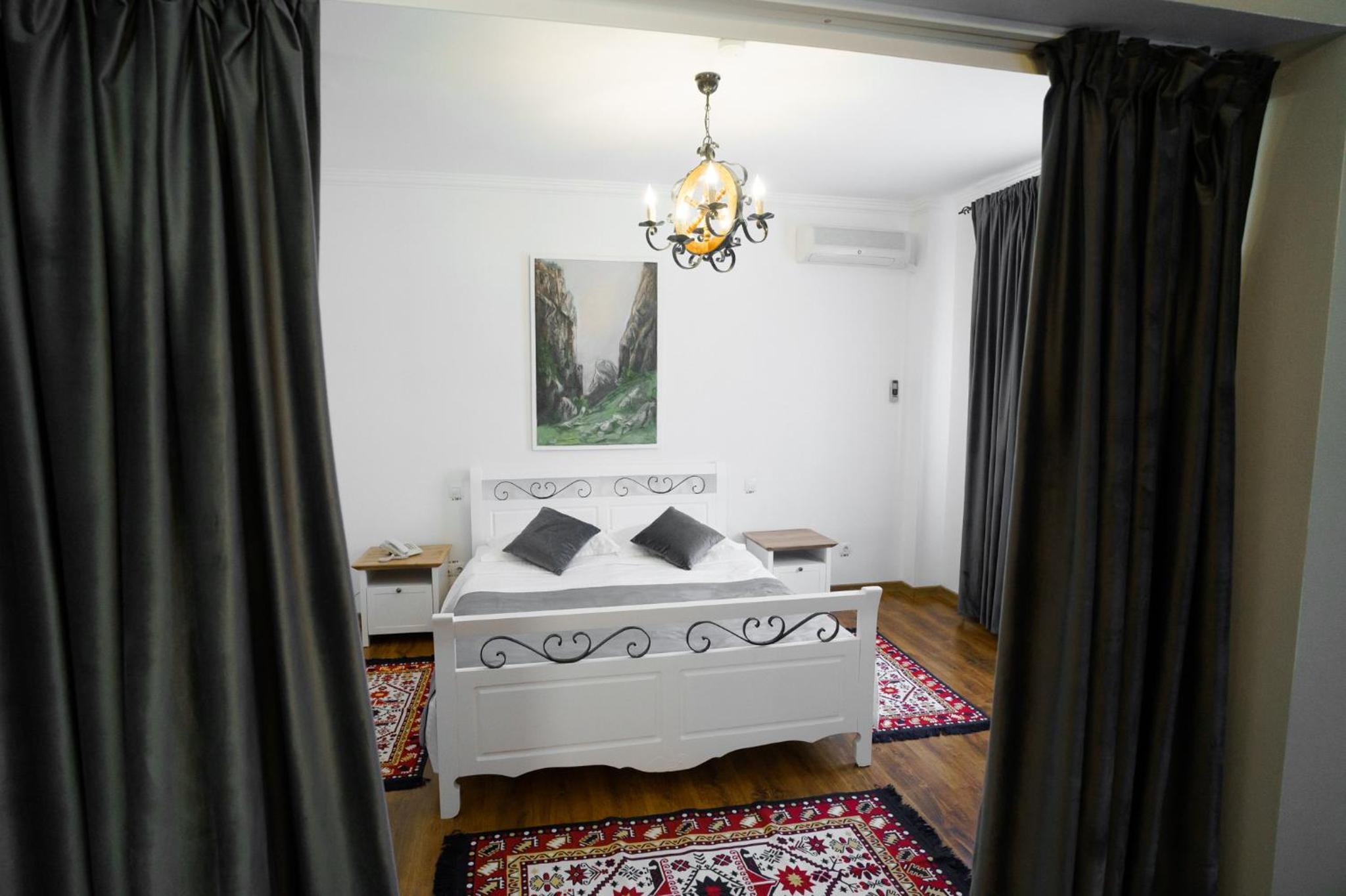 Apartment photo 3