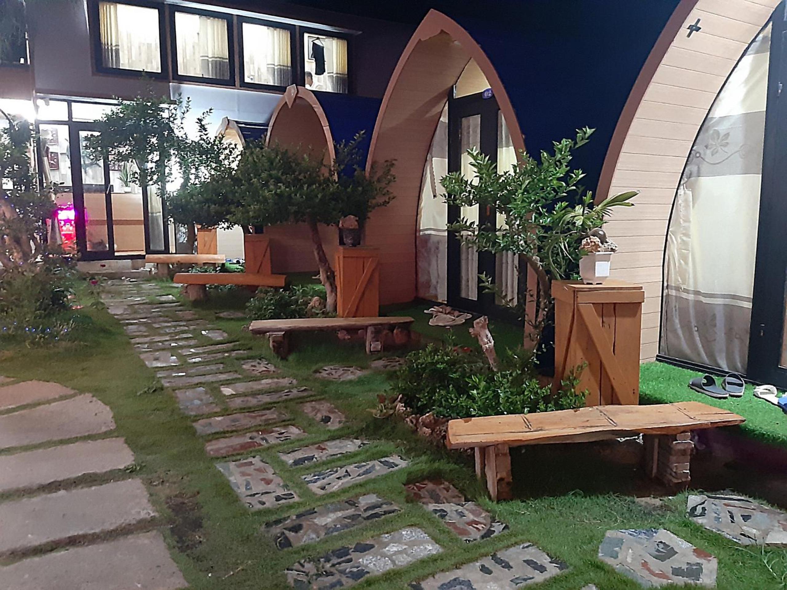 Deluxe Bungalow With Garden View photo 3
