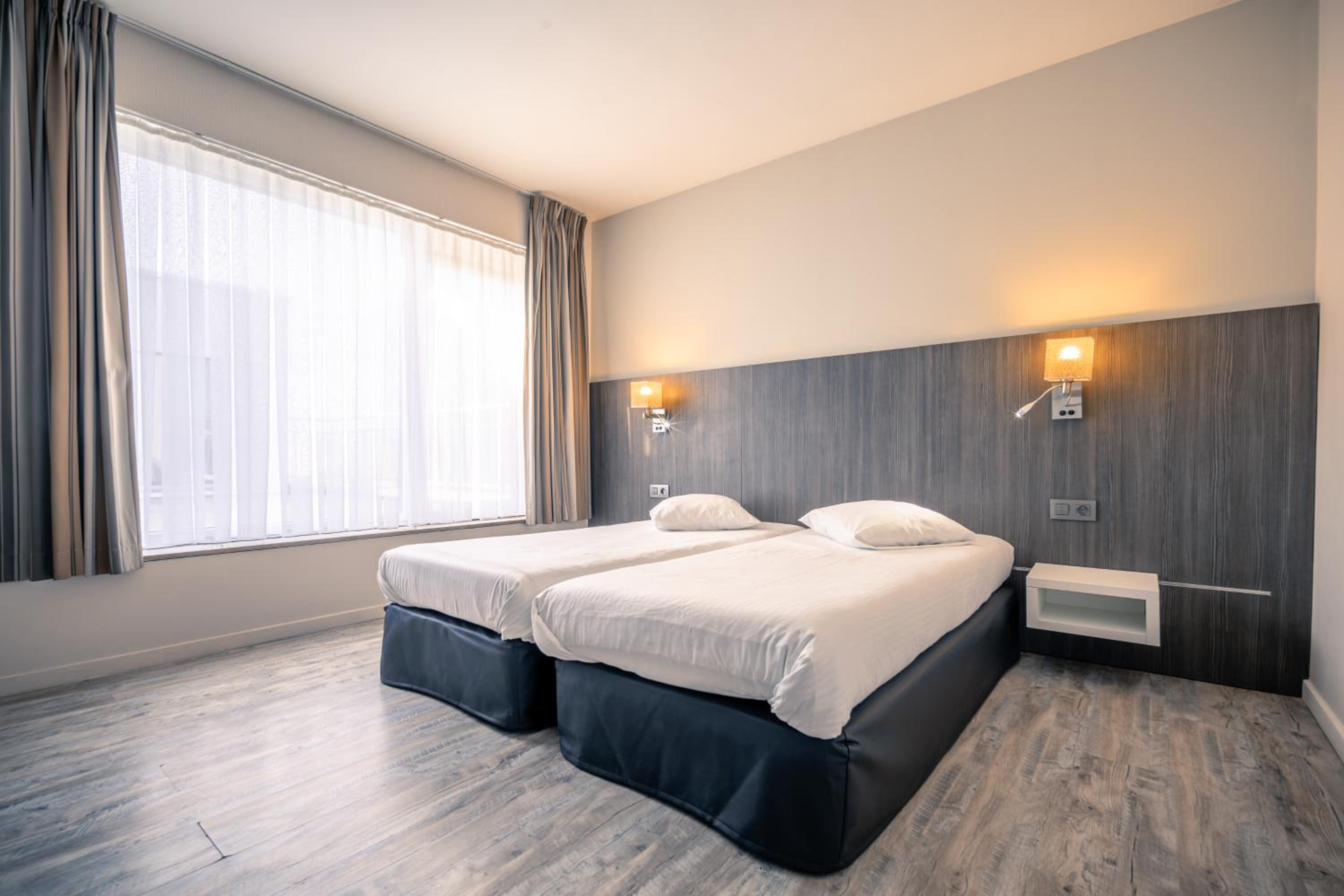 Superior Quadruple Room - Photo 1