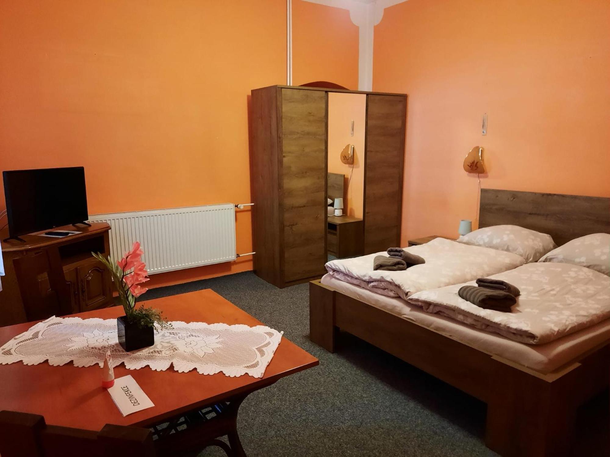 Double Room photo 3