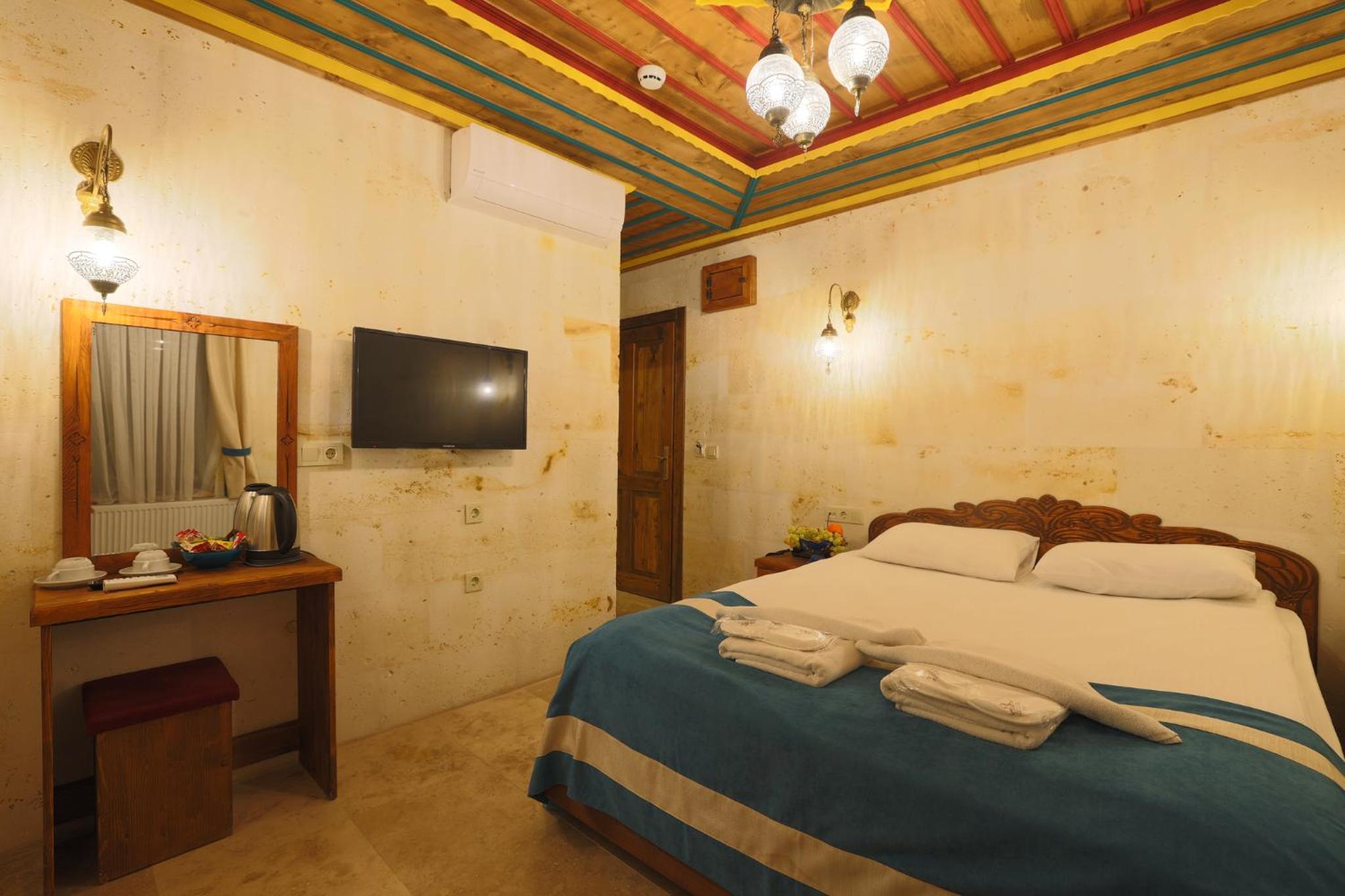 Deluxe Double Room - Photo 6