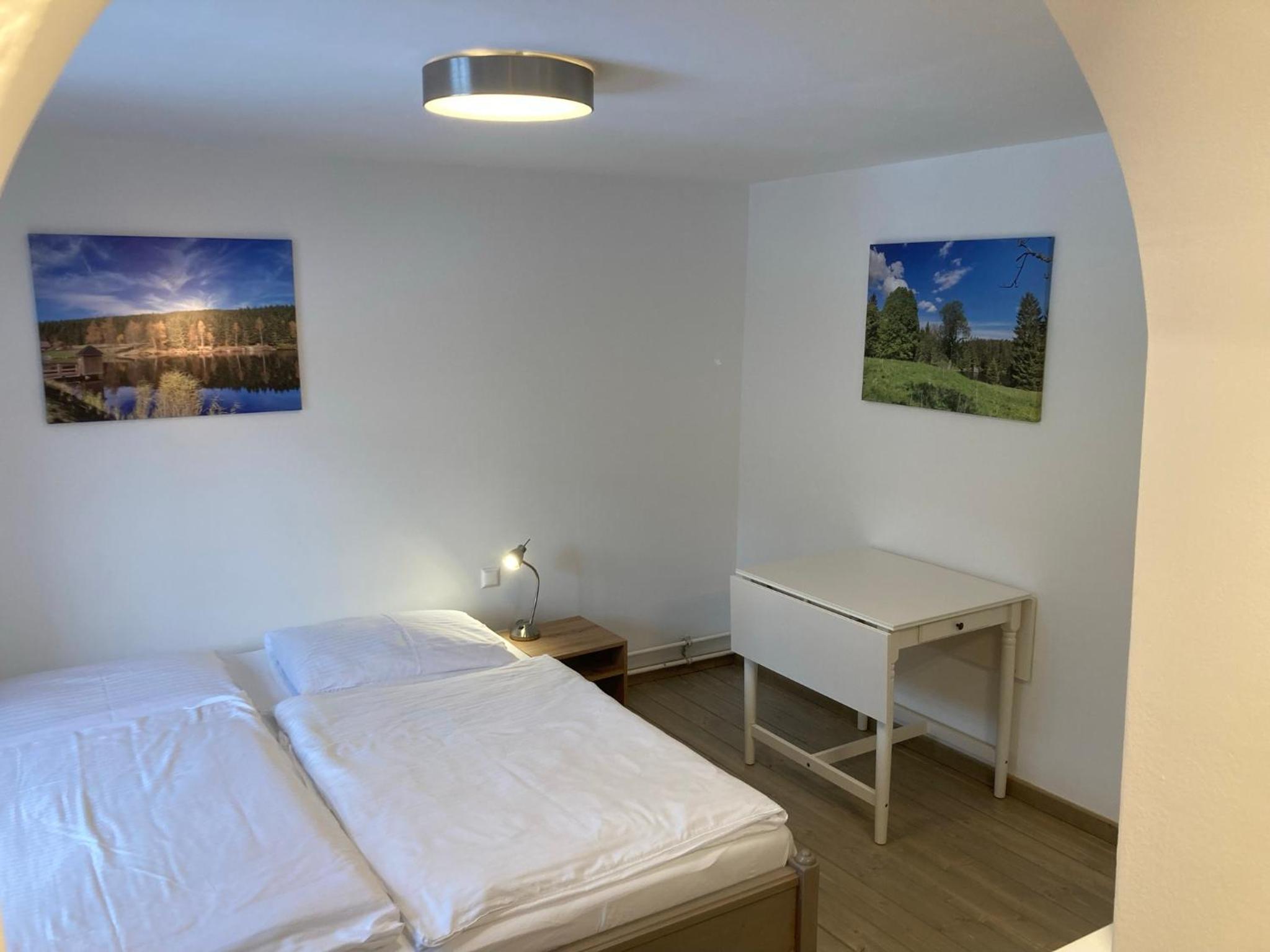Double Room with Shared Bathroom photo 2