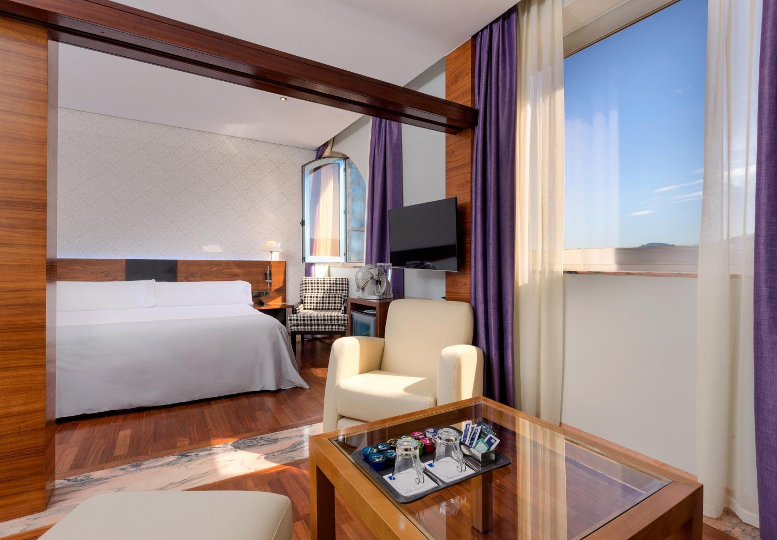Junior Suite - Photo 8